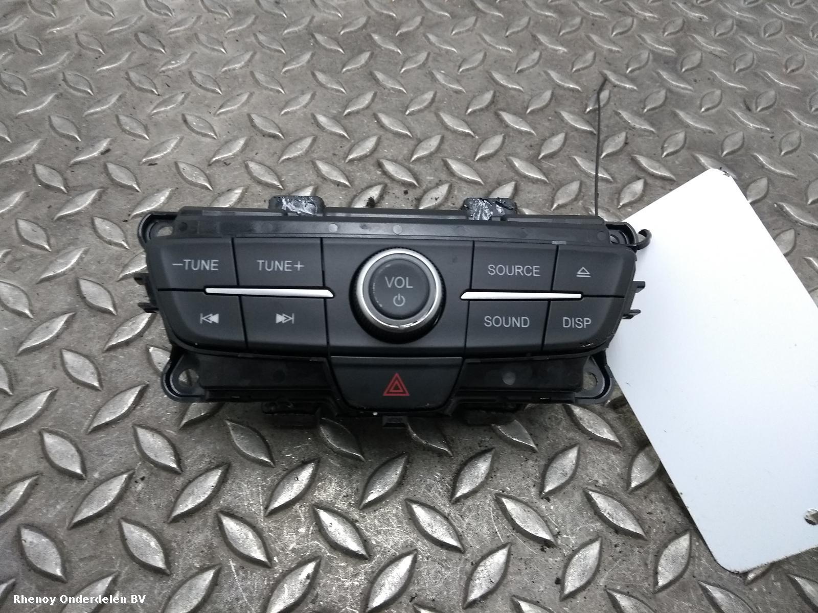 View Auto part A/V Equipment FORD FOCUS C MAX 2017