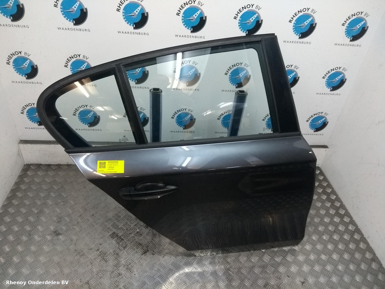 View Auto part R Rear Door BMW 1 SERIES 2006