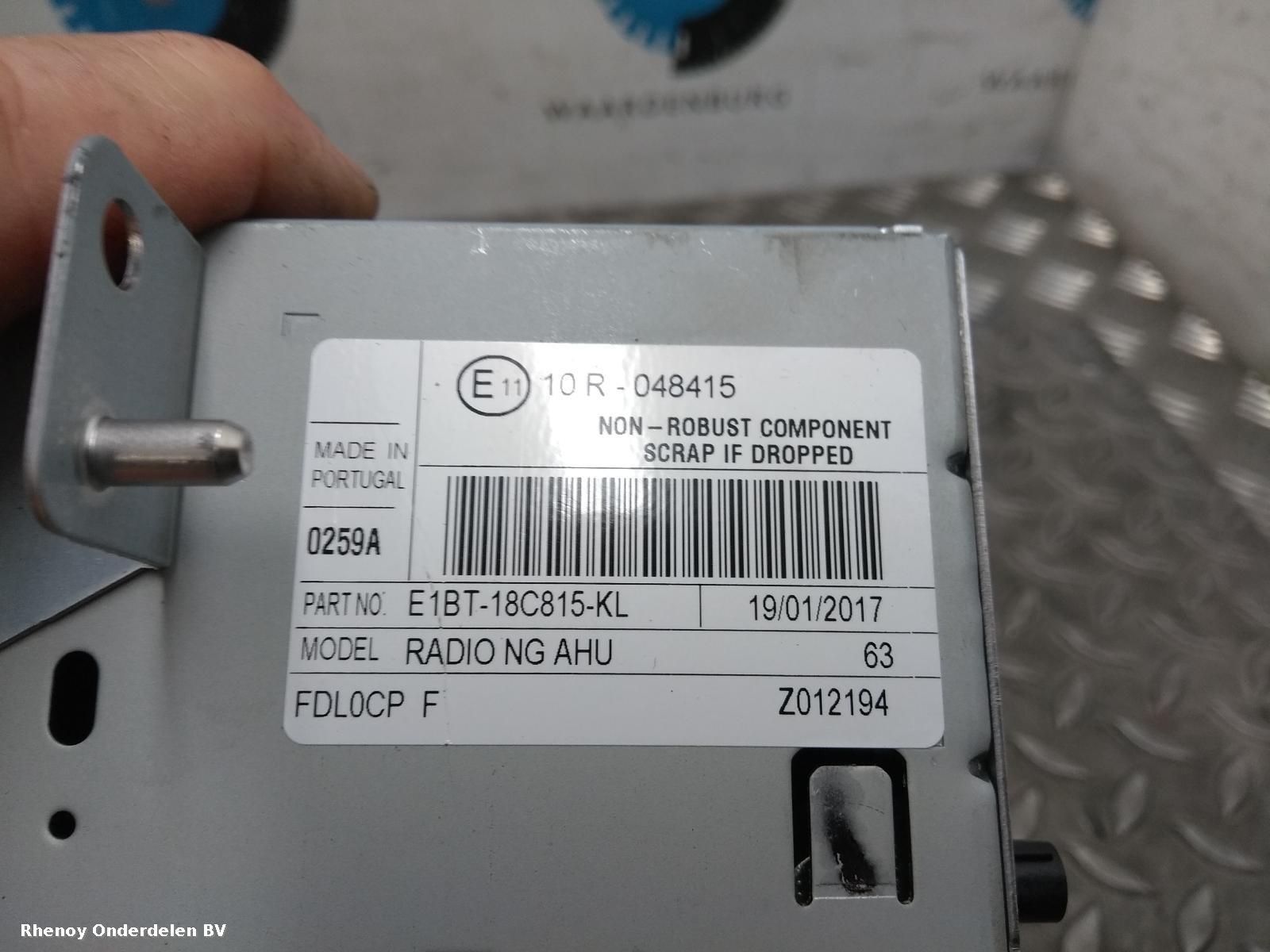 View Auto part RADIO FORD FOCUS C MAX 2017