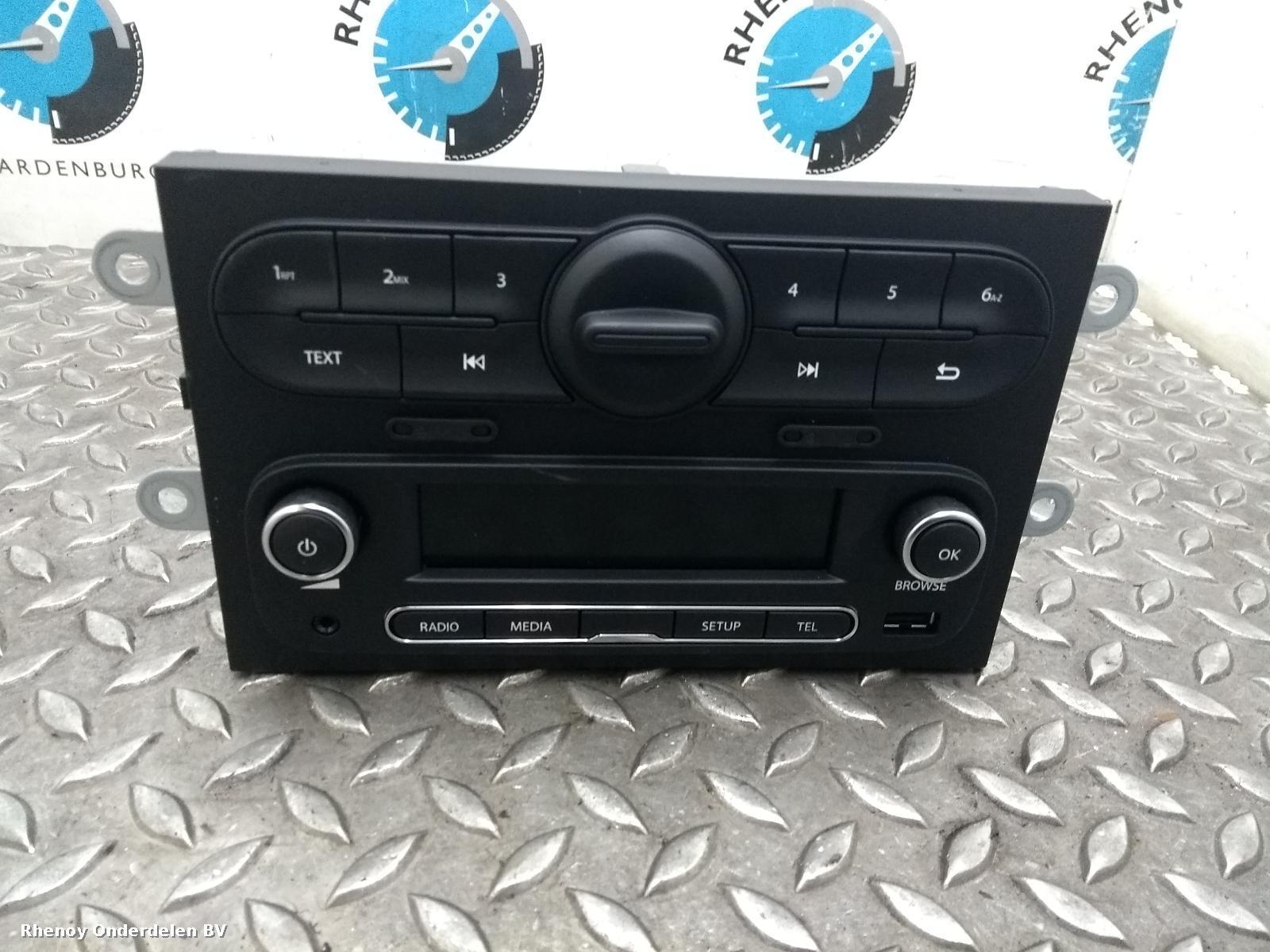 Bekijk Auto-onderdeel RADIO RENAULT TWINGO 2016