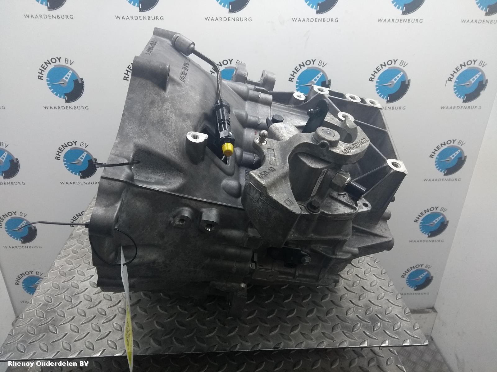 View Auto part TRANSMISSIE / VERSNELLINGSBAK FORD MONDEO 2017