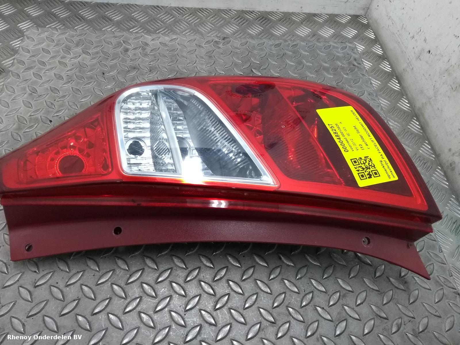 Bekijk Auto-onderdeel ACHTERLICHT R HYUNDAI I10 2012