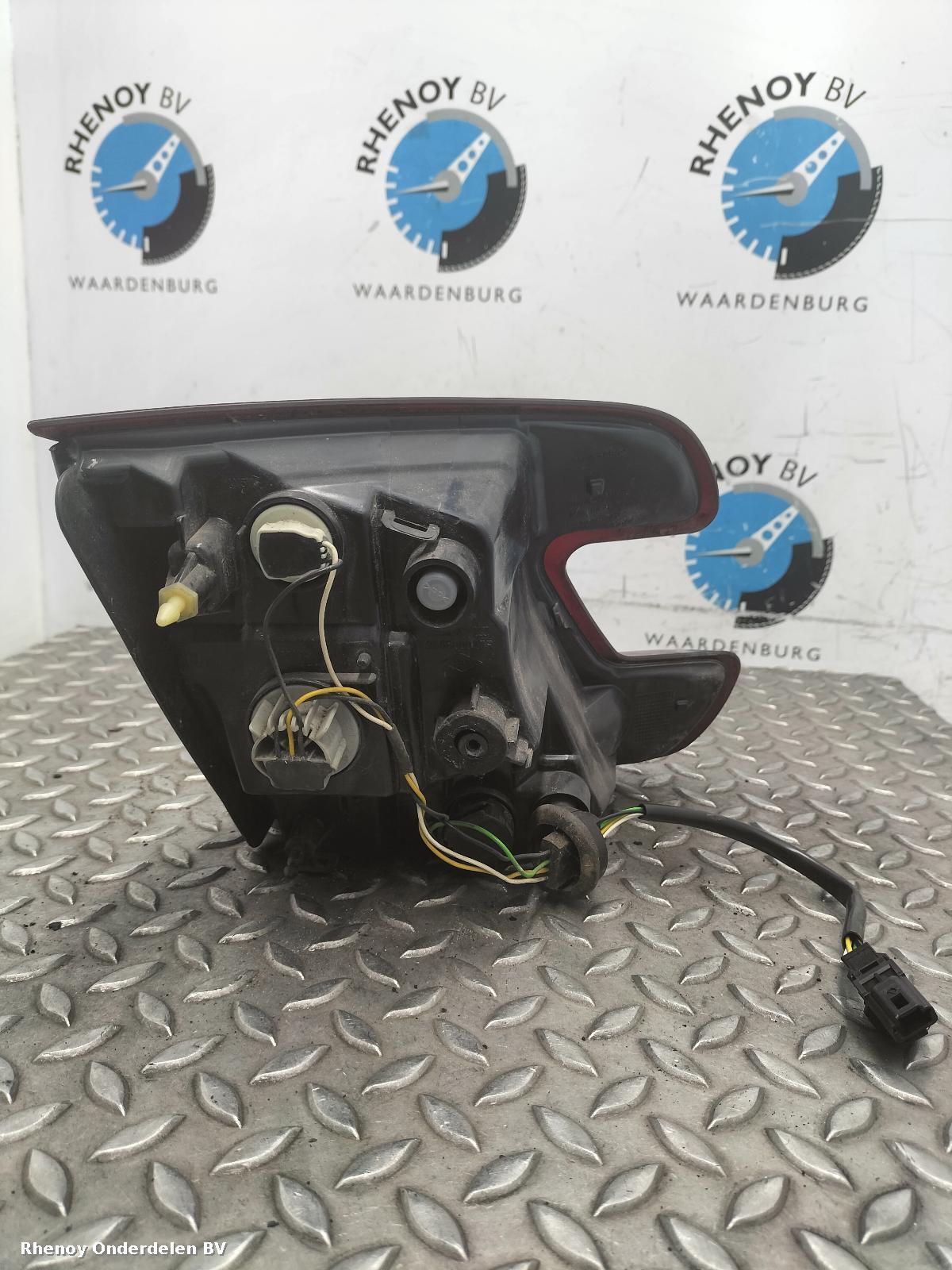 View Auto part ACHTERLICHT R RENAULT MEGANE 2010