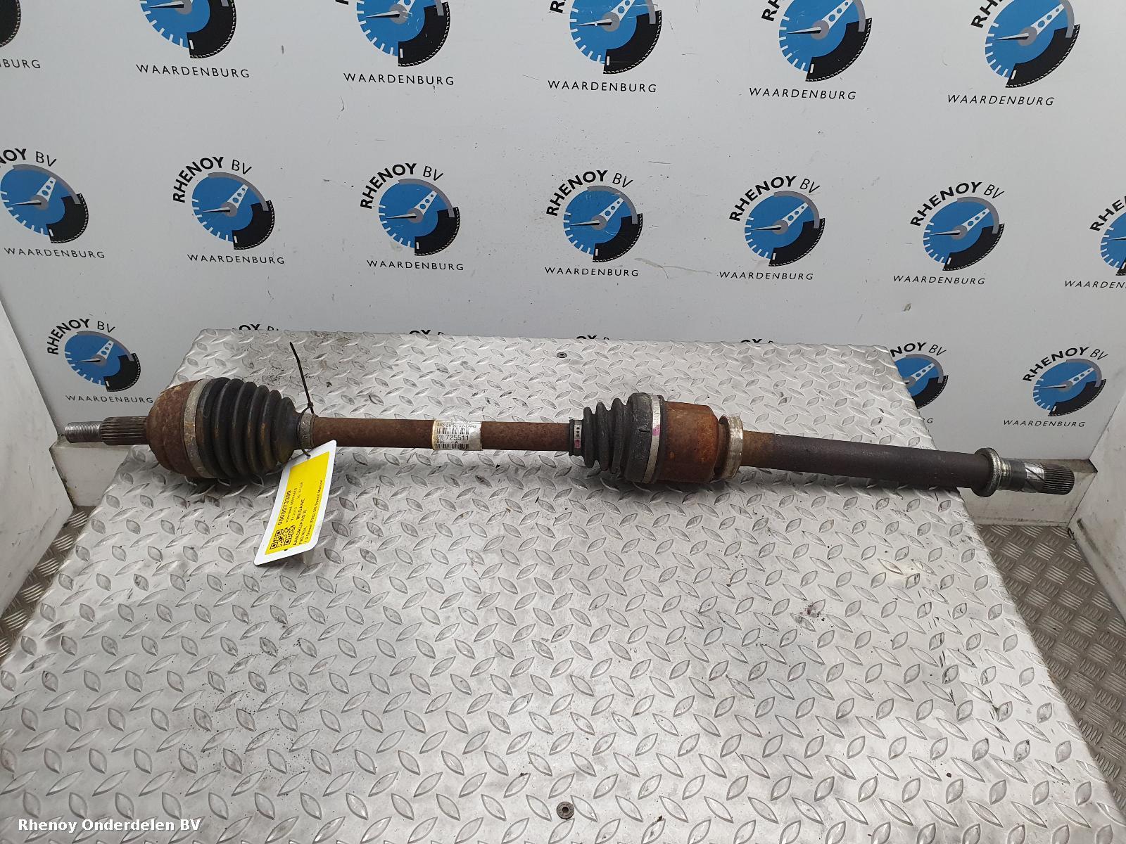 Bekijk Auto-onderdeel AANDRIJFAS R RENAULT MEGANE 2010