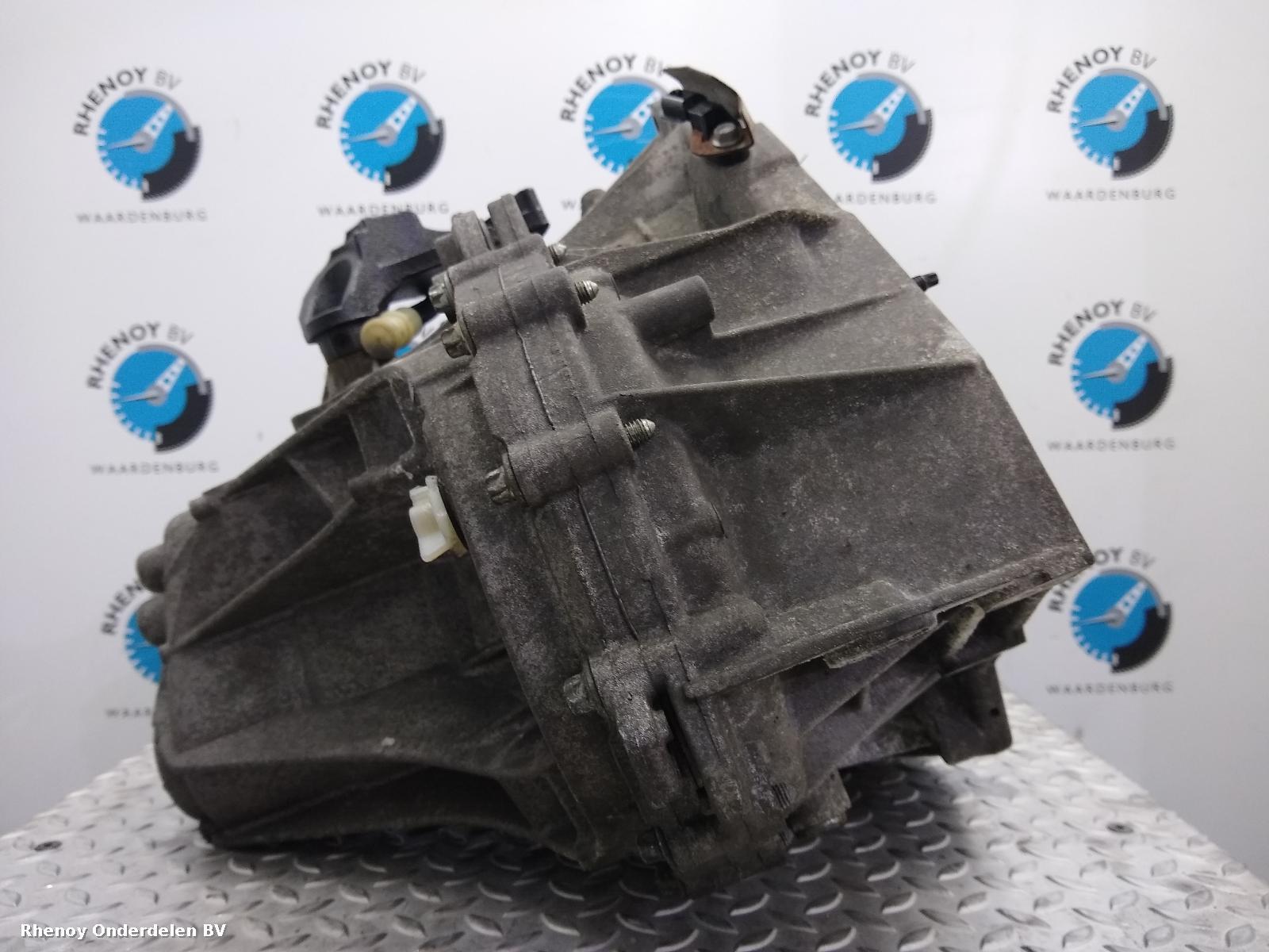 View Auto part TRANSMISSIE / VERSNELLINGSBAK RENAULT MEGANE 2012
