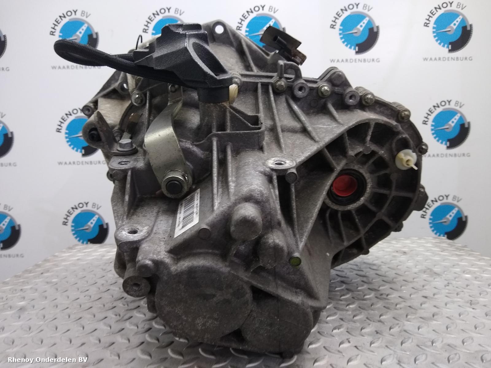 View Auto part TRANSMISSIE / VERSNELLINGSBAK RENAULT MEGANE 2012