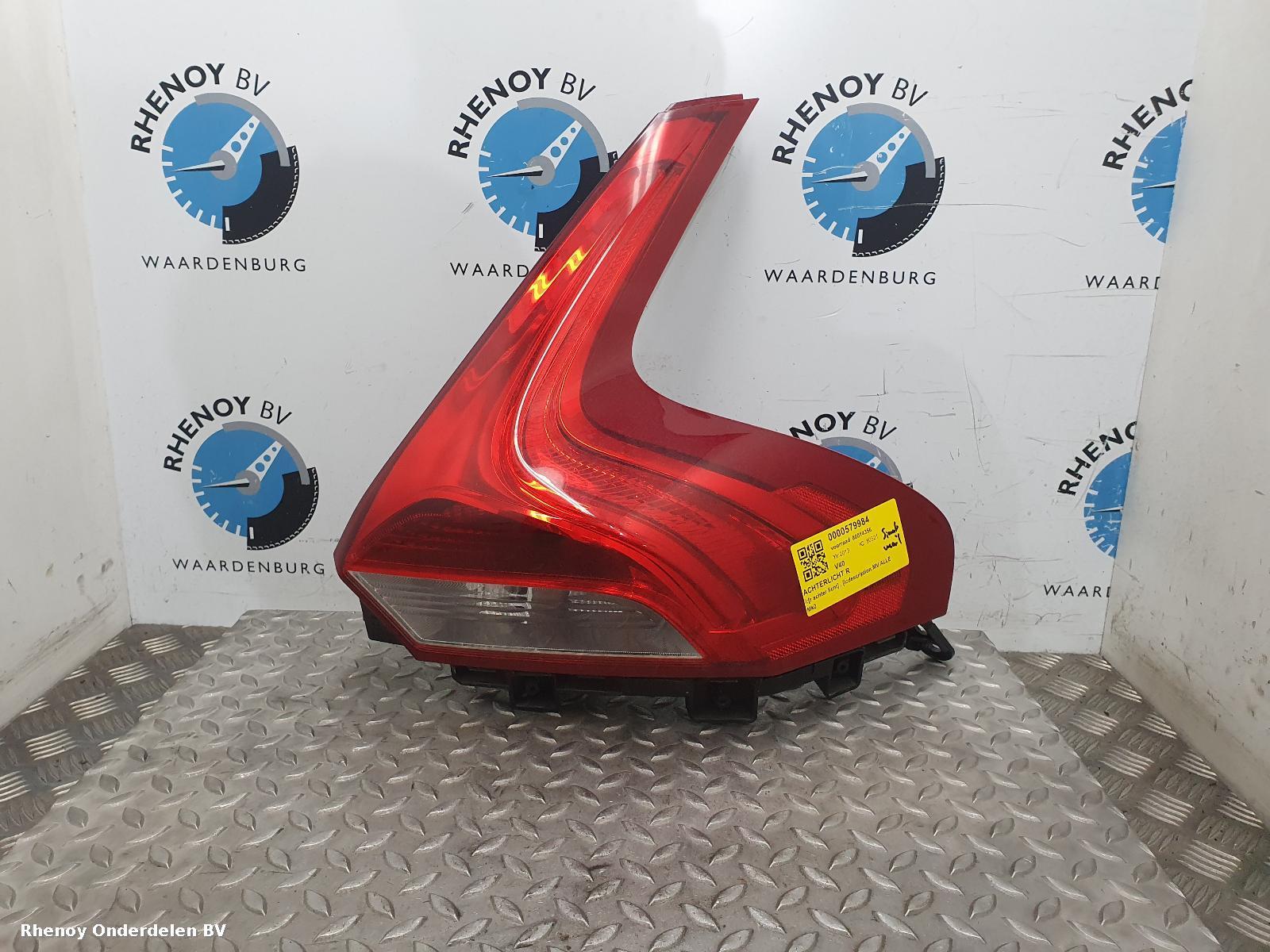 Bekijk Auto-onderdeel ACHTERLICHT R VOLVO V40 2013
