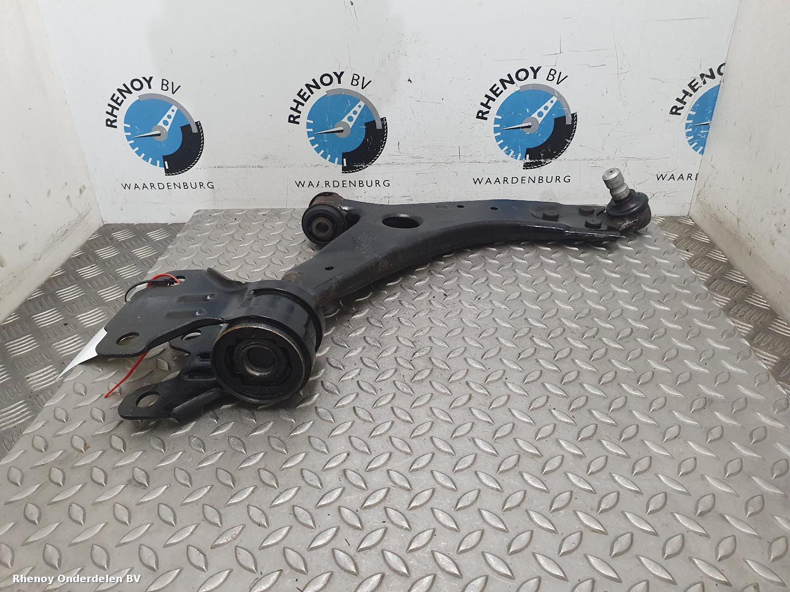 Bekijk Auto-onderdeel DRAAGARM ONDER RV VOLVO V40 2013