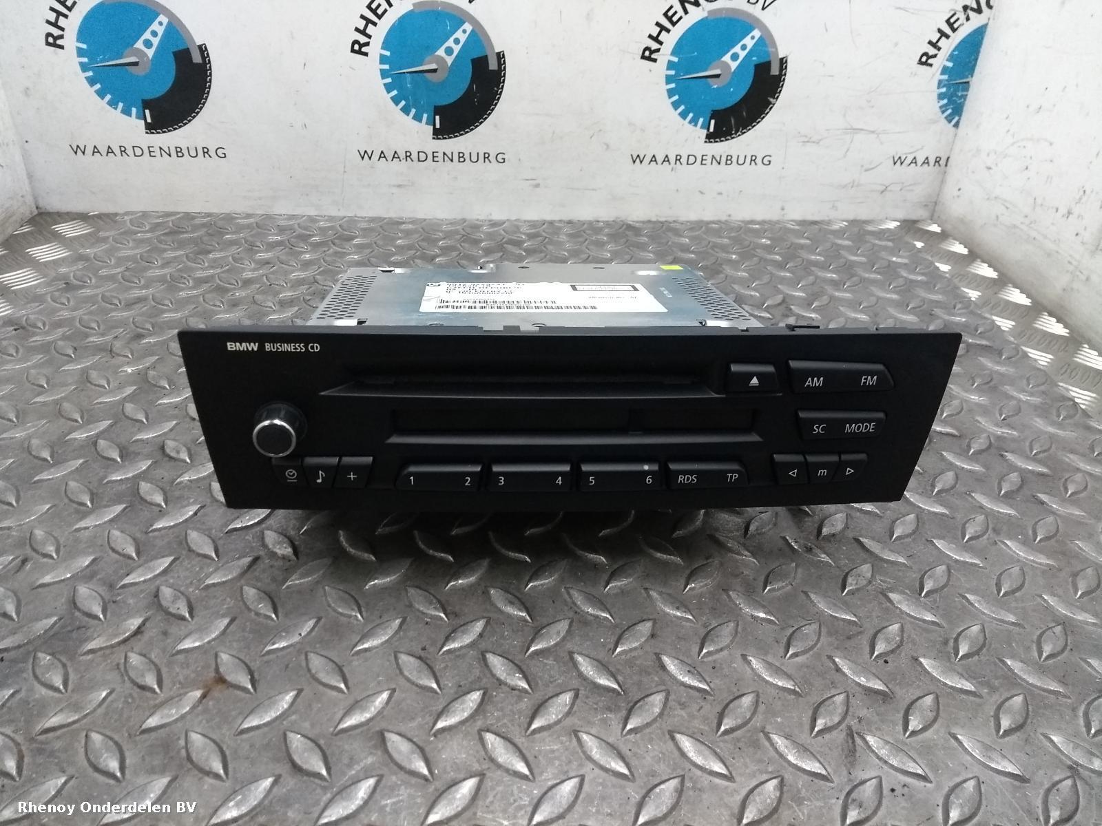 Bekijk Auto-onderdeel RADIO BMW 1 SERIES 2007