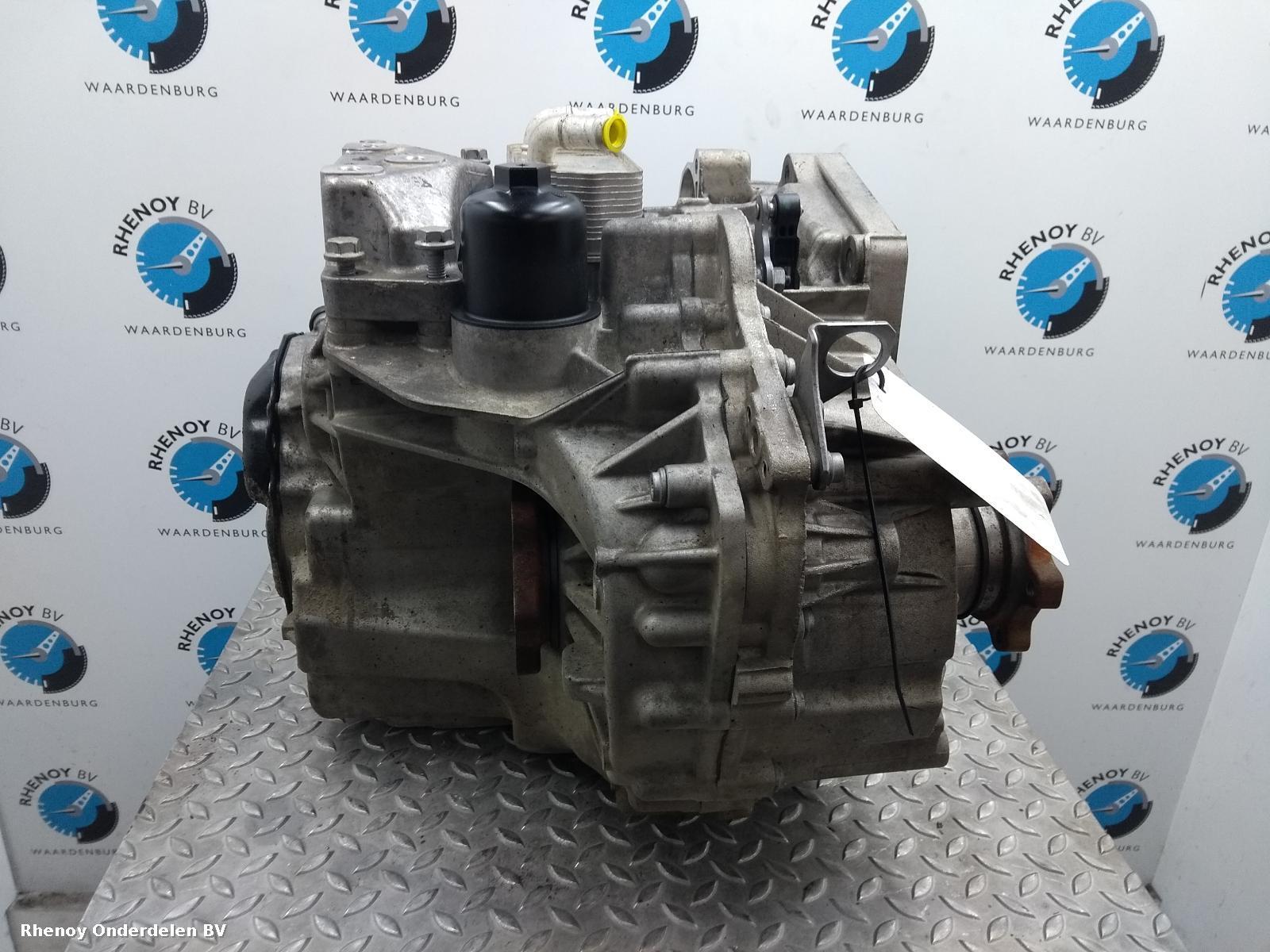 View Auto part TRANSMISSIE / VERSNELLINGSBAK VOLKSWAGEN GOLF SV 2015