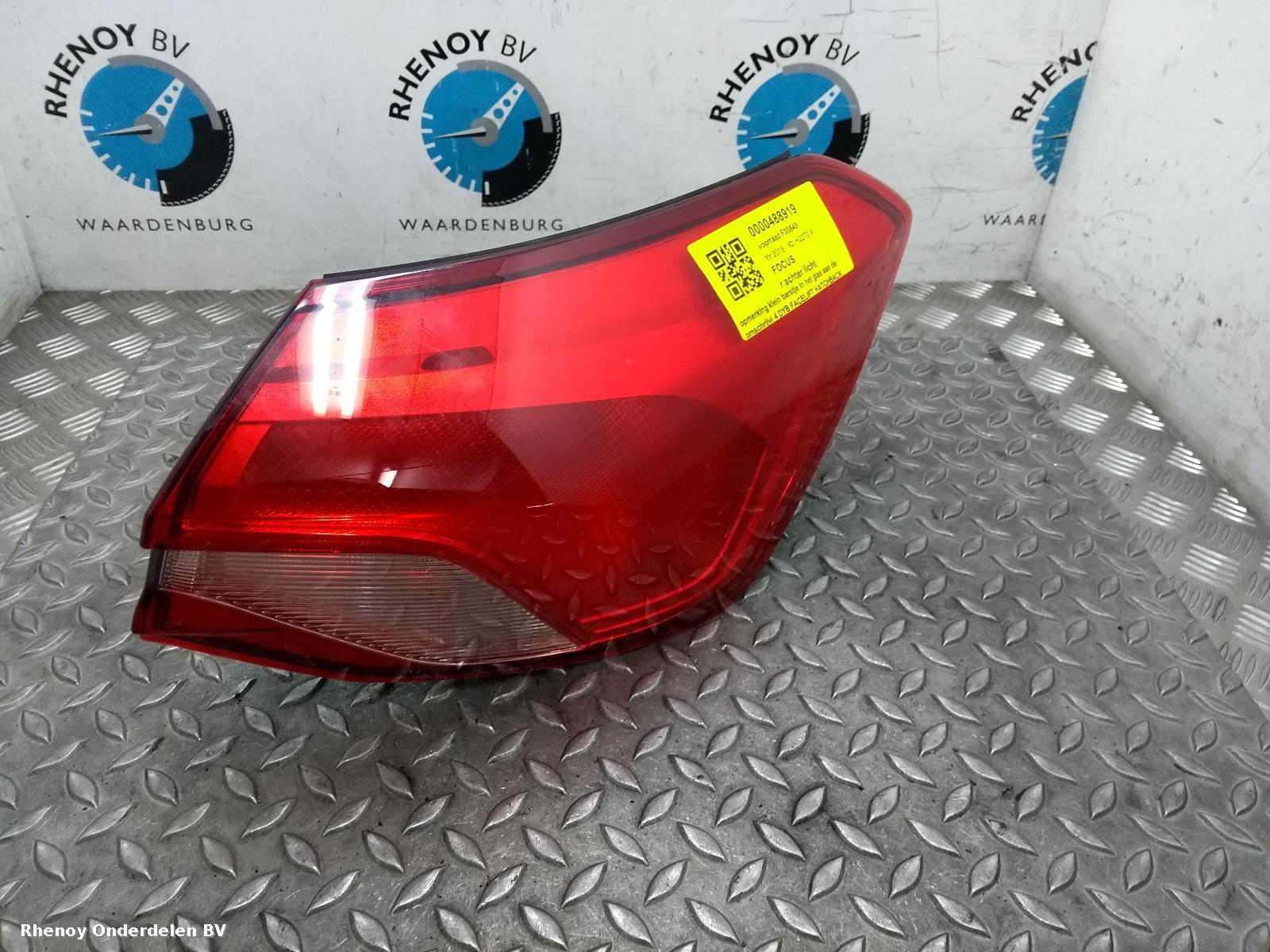 Bekijk Auto-onderdeel ACHTERLICHT R FORD FOCUS 2018