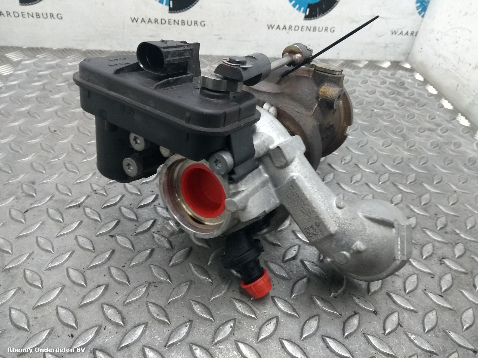 Bekijk Auto-onderdeel TURBO AUDI A4 2016