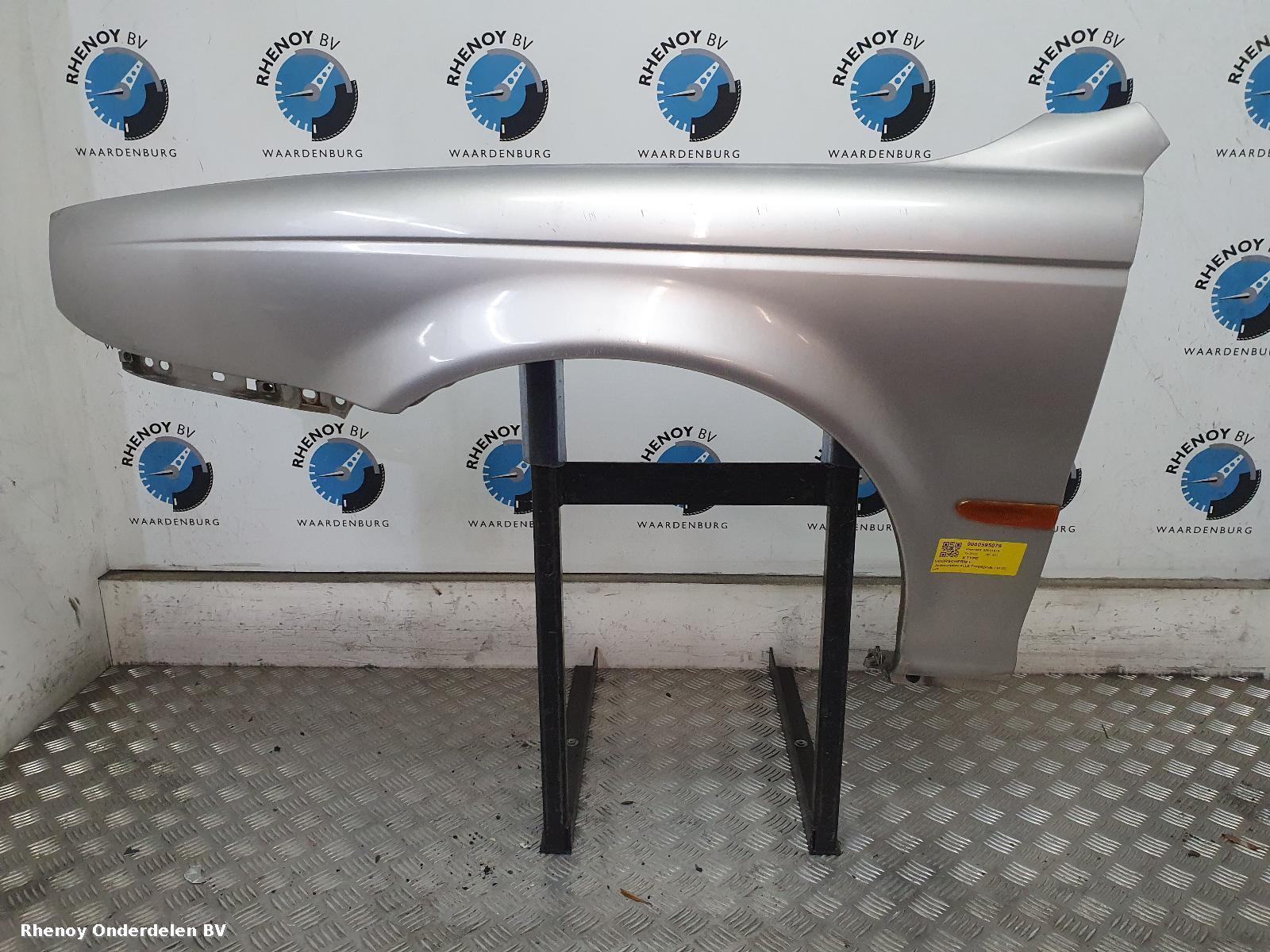 Bekijk Auto-onderdeel VOORSCHERM L JAGUAR X TYPE 2002