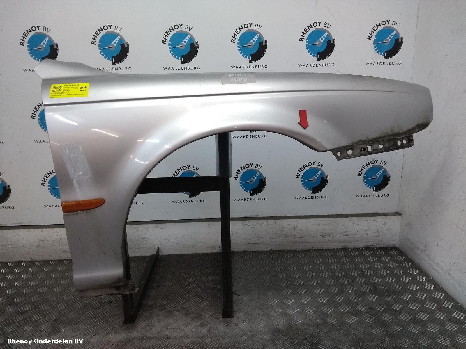View Auto part VOORSCHERM R JAGUAR X TYPE 2002