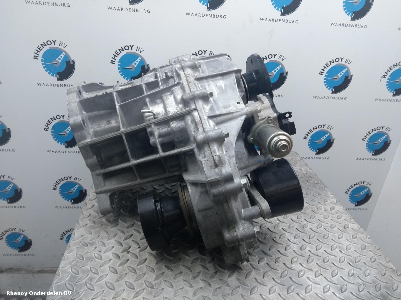 View Auto part TUSSENBAK FORD RANGER 2018