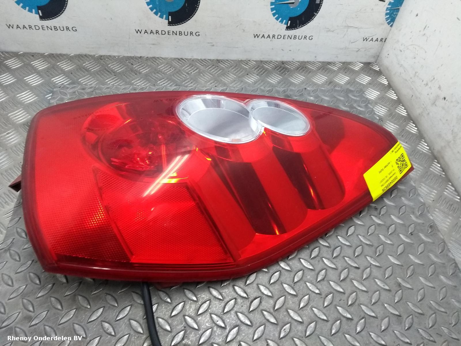 View Auto part R Taillight MAZDA 5  2006