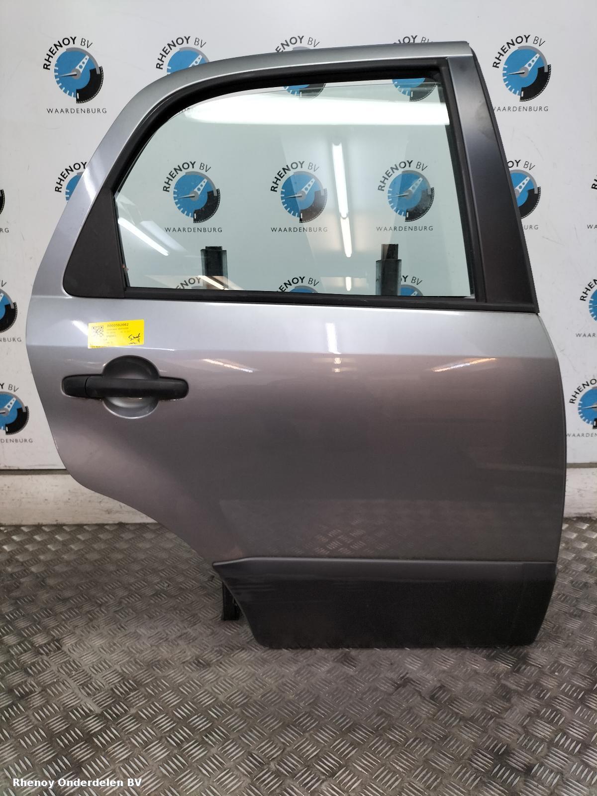 Bekijk Auto-onderdeel PORTIER RA  FIAT SEDICI 2008