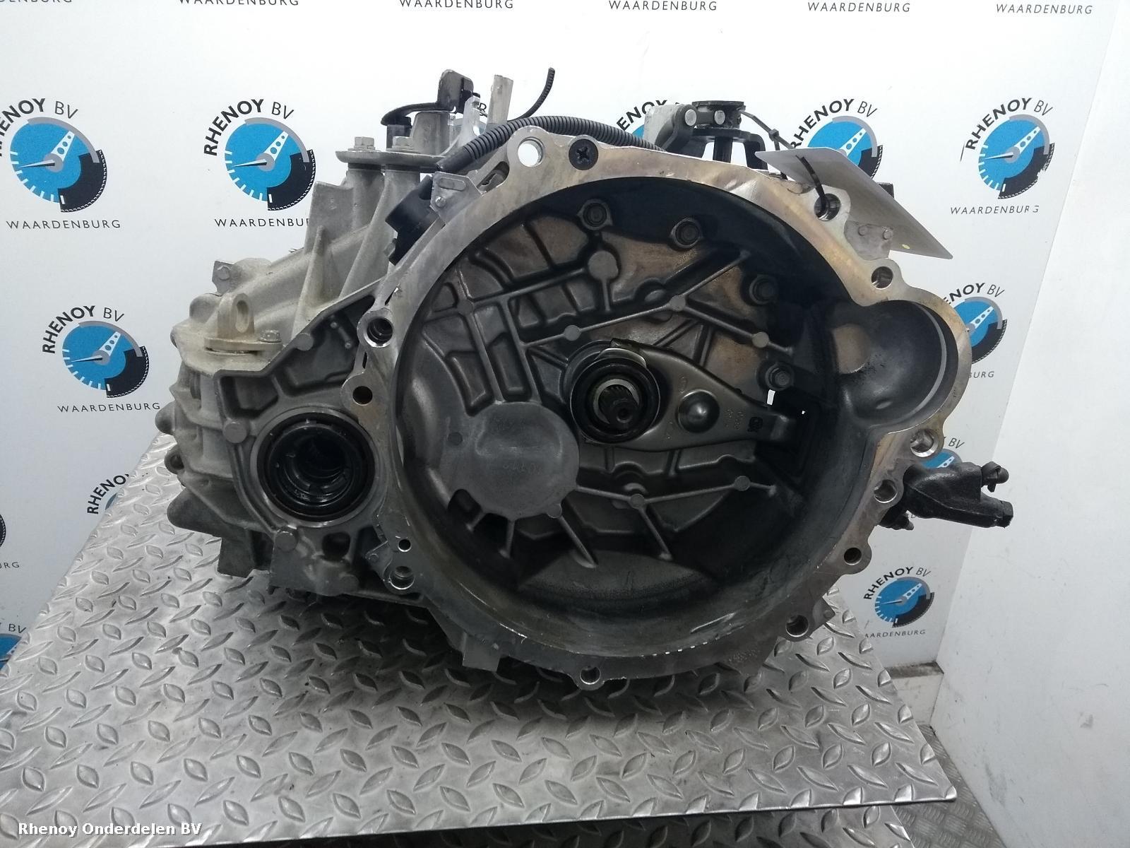 Bekijk Auto-onderdeel TRANSMISSIE / VERSNELLINGSBAK HYUNDAI I40 2013
