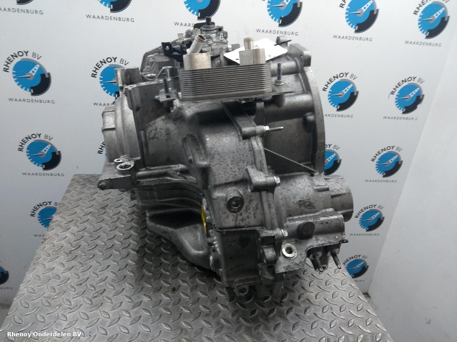 View Auto part TRANSMISSIE / VERSNELLINGSBAK FORD KUGA 2017