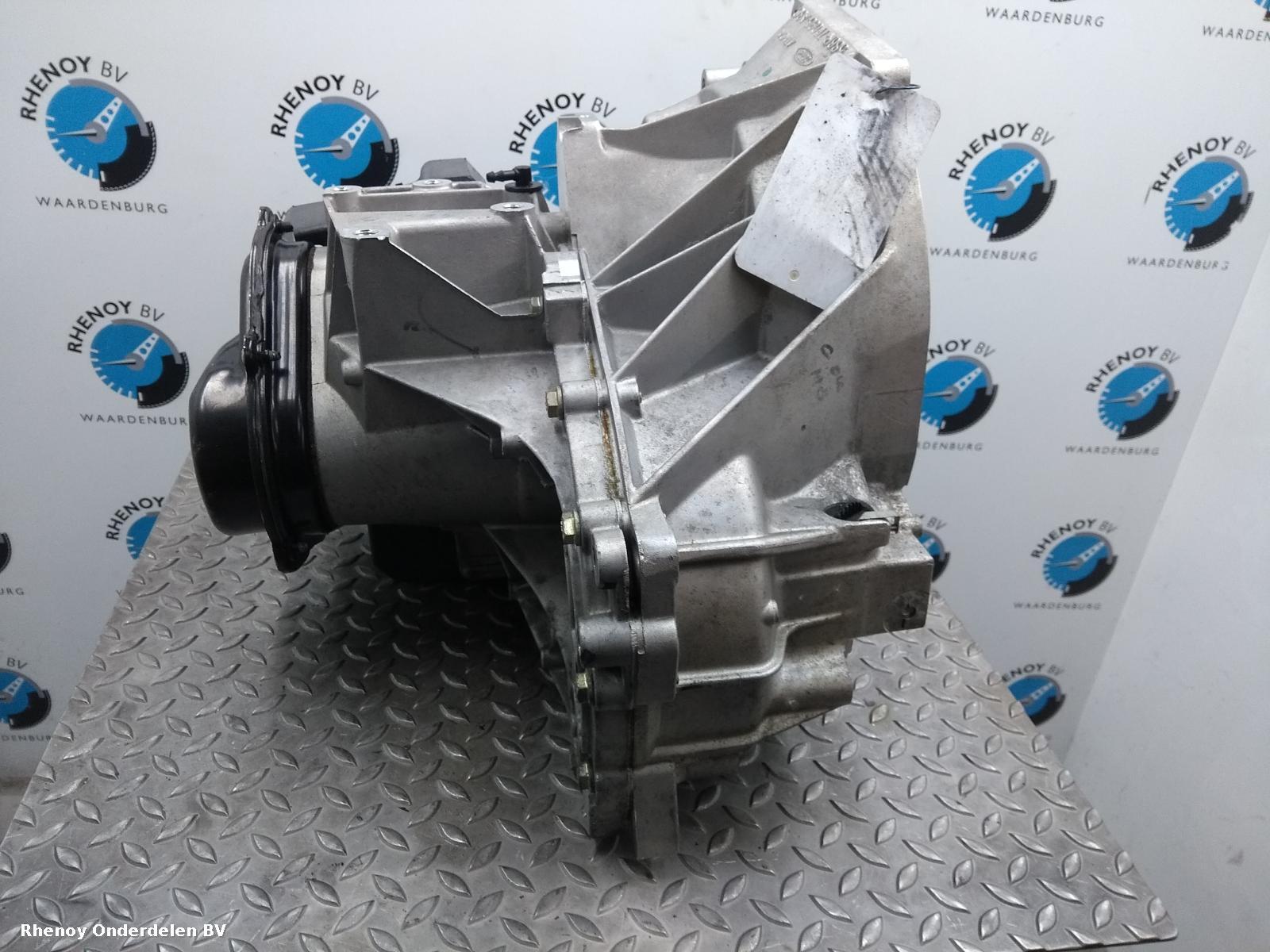 View Auto part TRANSMISSIE / VERSNELLINGSBAK FORD FIESTA 2012