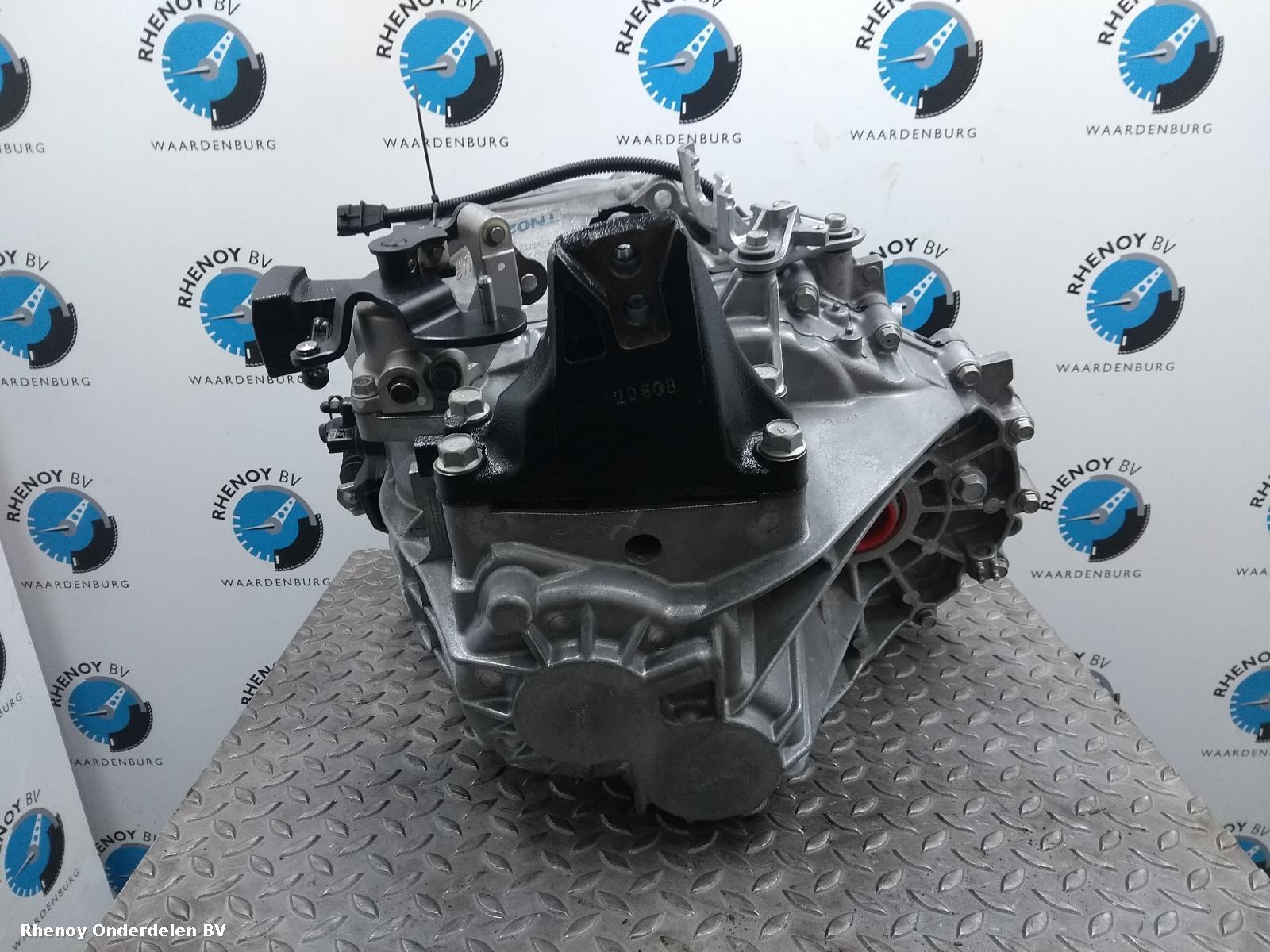 View Auto part TRANSMISSIE / VERSNELLINGSBAK HYUNDAI I40 2015