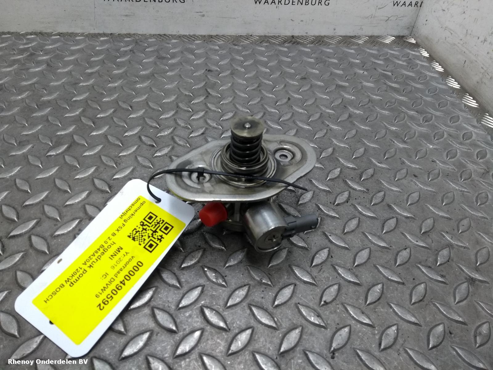 Bekijk Auto-onderdeel BRANDSTOF POMP VOOR DE INJECTOR MINI (BMW) MINI 2016