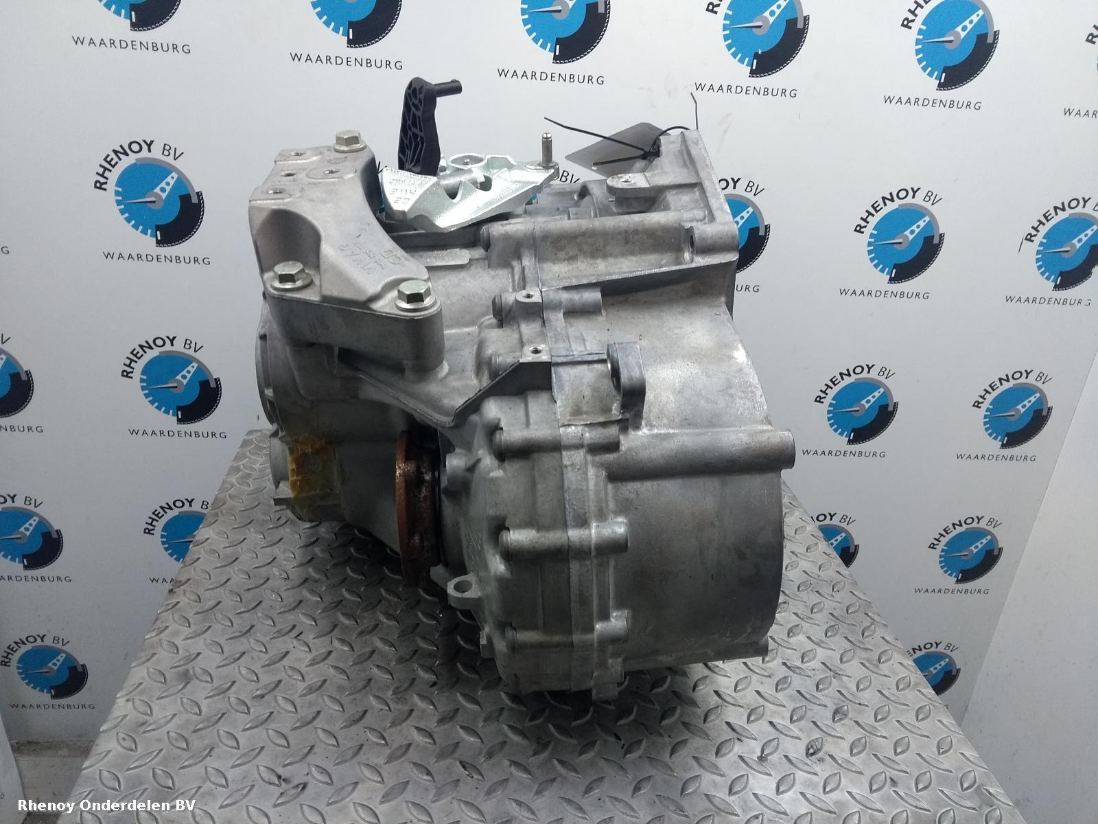 View Auto part TRANSMISSIE / VERSNELLINGSBAK VOLKSWAGEN GOLF 2013