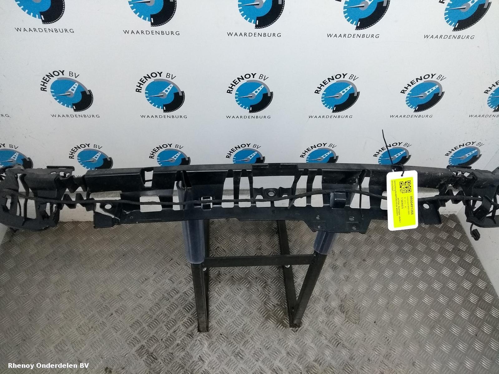 Bekijk Auto-onderdeel BUMPERBALK ACHTER BMW 1 SERIES 2012