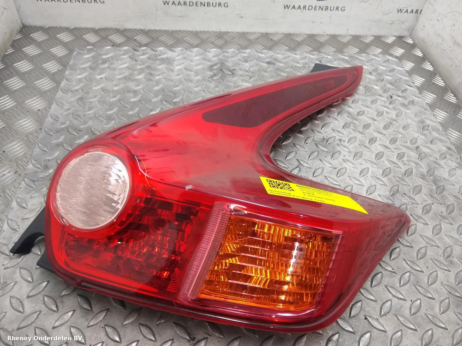 Bekijk Auto-onderdeel ACHTERLICHT R NISSAN JUKE 2014