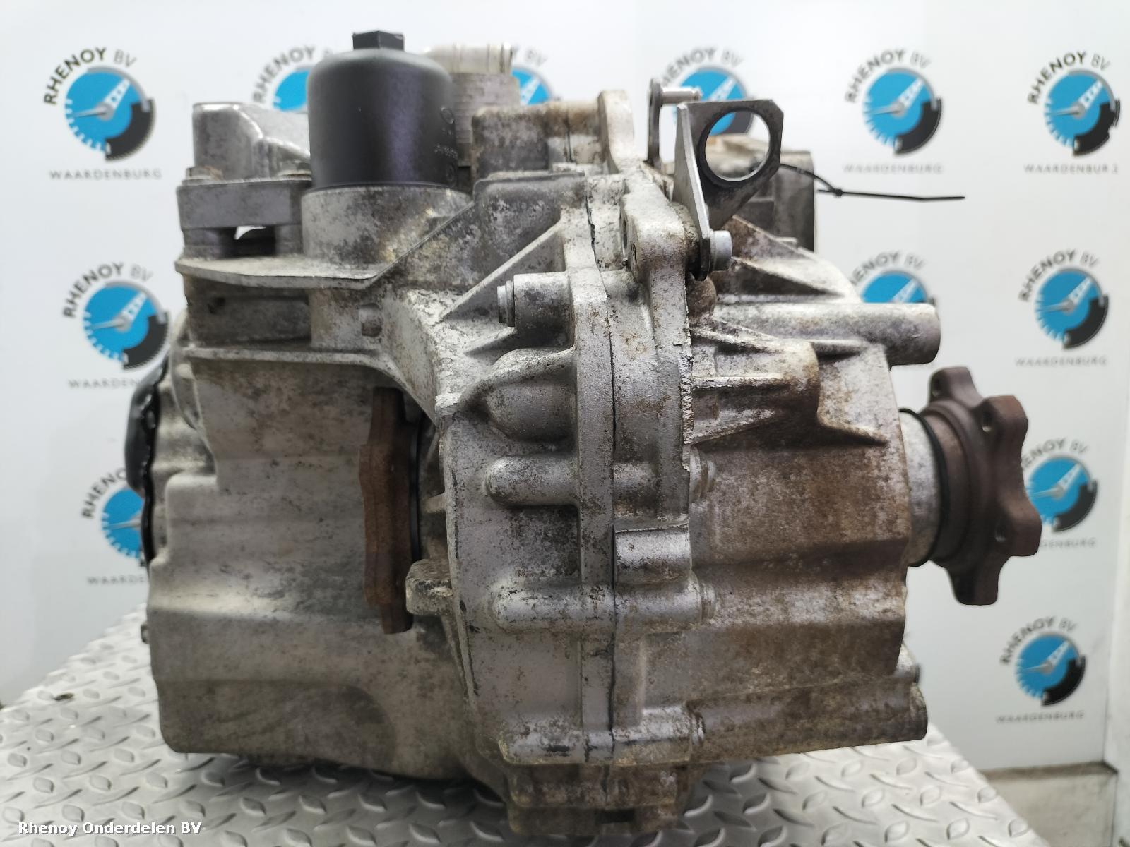 View Auto part TRANSMISSIE / VERSNELLINGSBAK VOLKSWAGEN PASSAT 2007