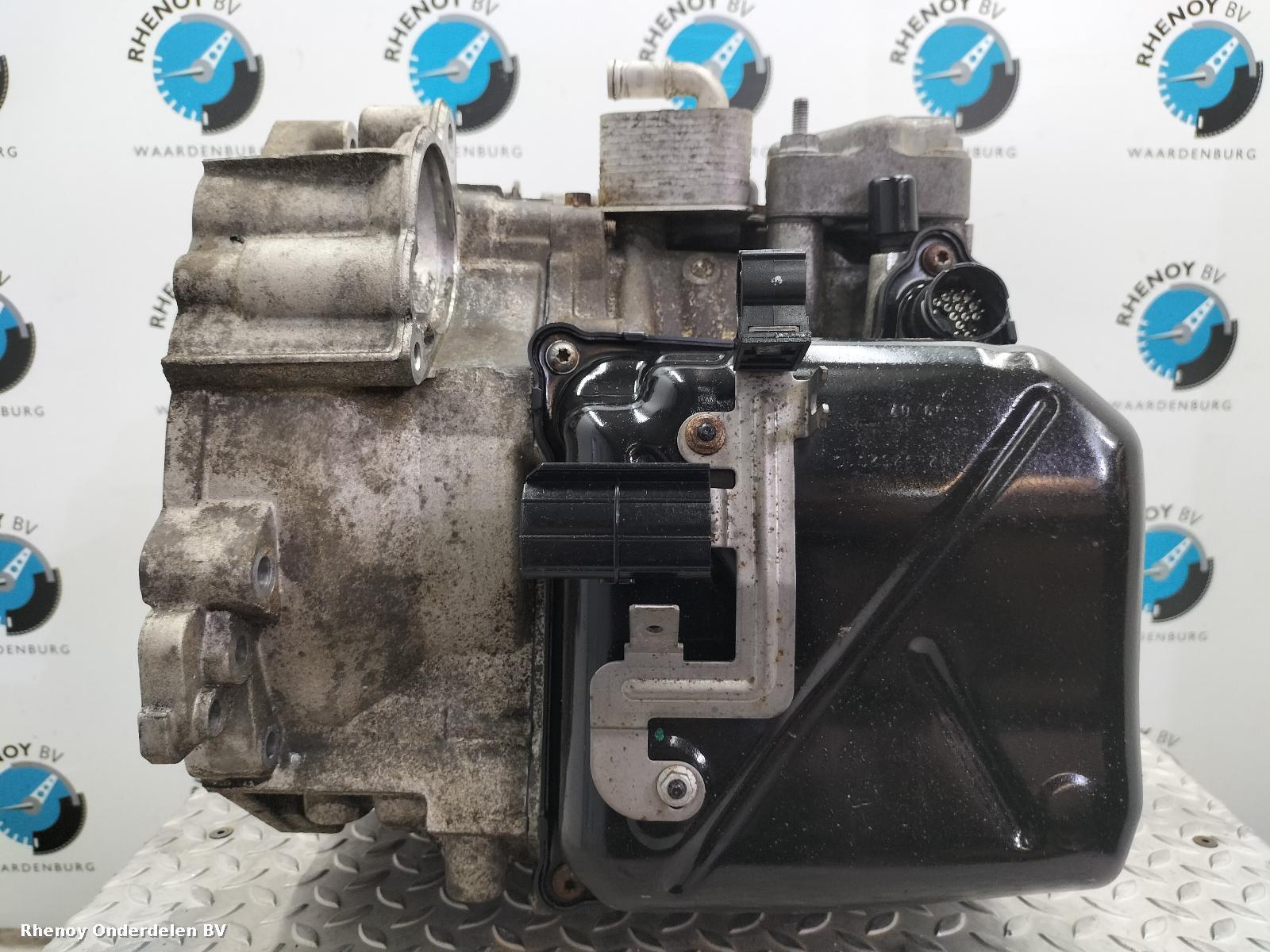 View Auto part TRANSMISSIE / VERSNELLINGSBAK VOLKSWAGEN PASSAT 2007