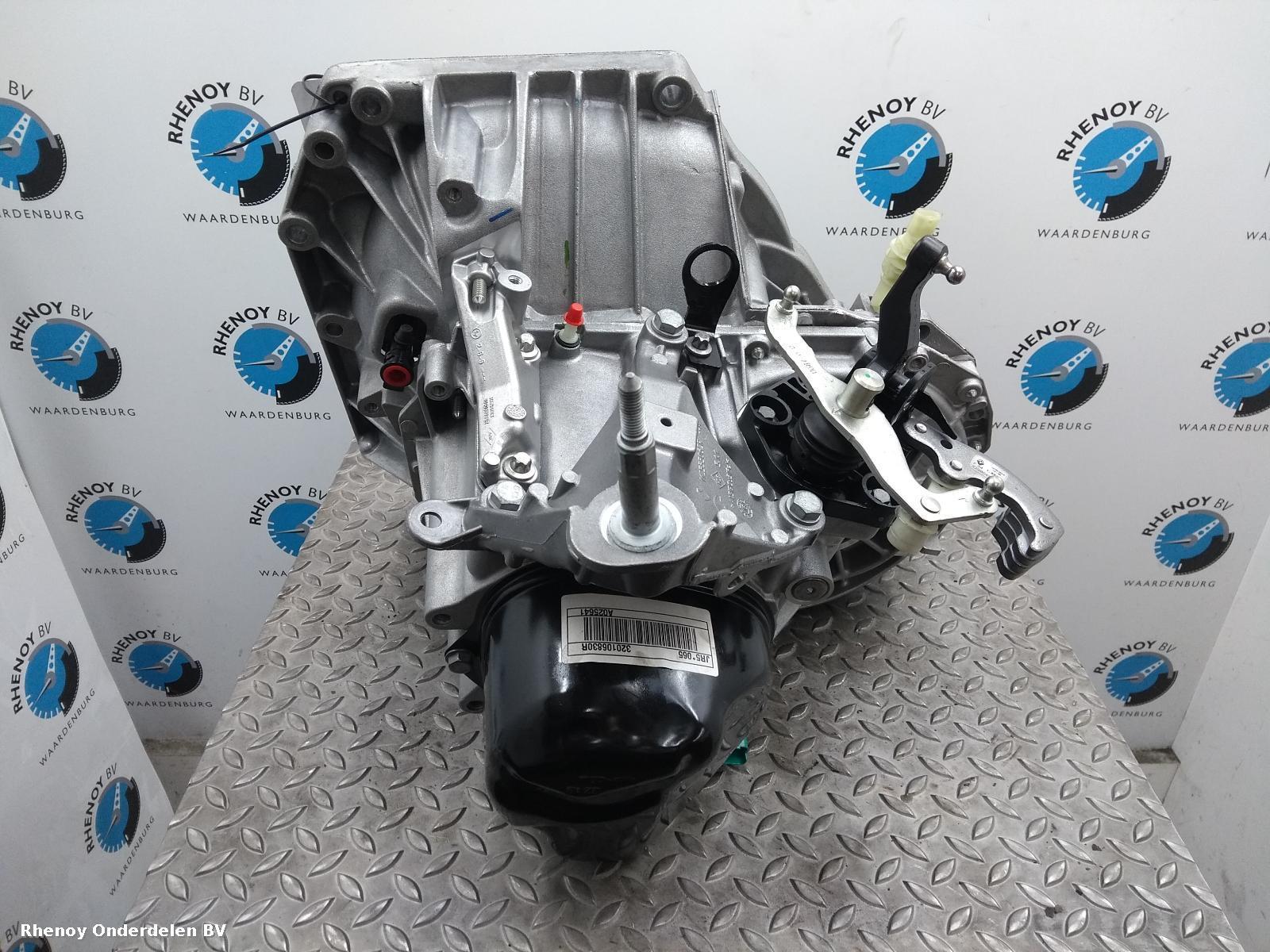 View Auto part TRANSMISSIE / VERSNELLINGSBAK DACIA DUSTER 2018