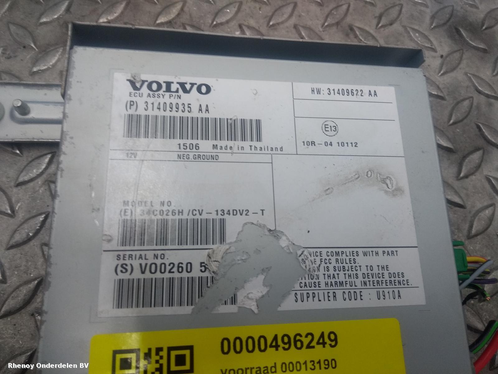 View Auto part RADIO VOLVO V40 2015