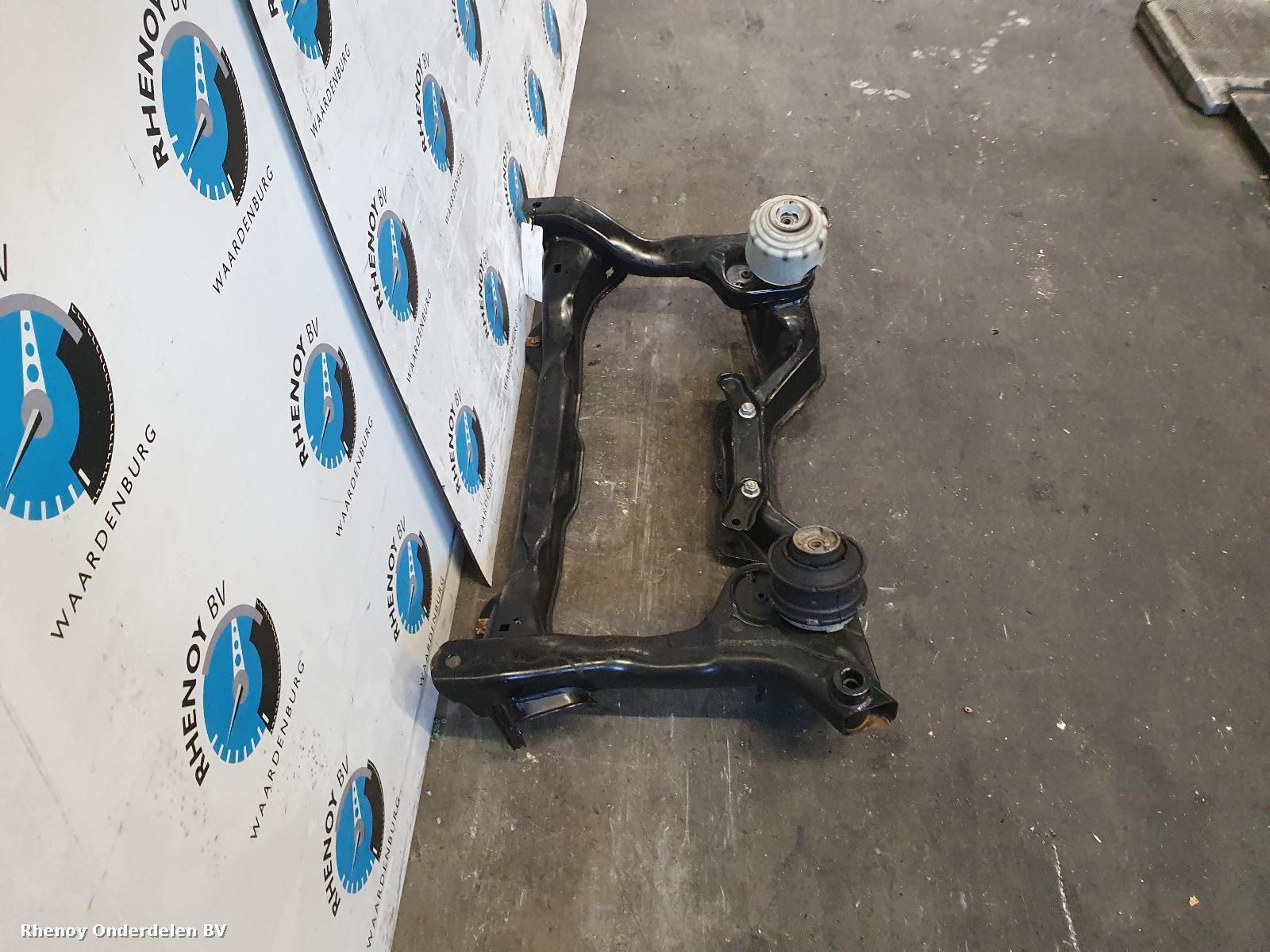 View Auto part Front Subframe MERCEDES SLK 2010