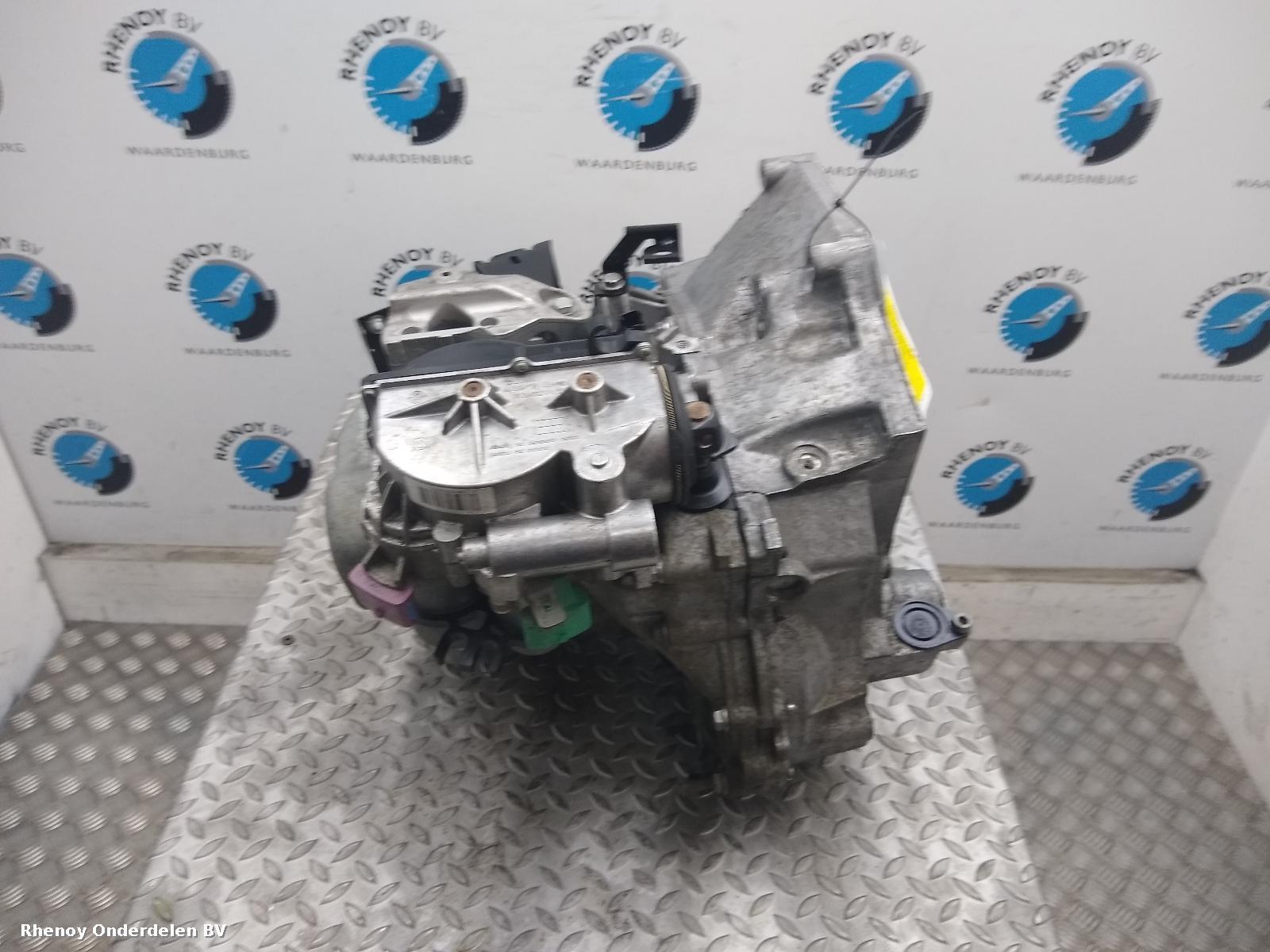 2014 CITROEN C4 CACTUS TRANSMISSIE / VERSNELLINGSBAK View Auto part TRANSMISSIE / VERSNELLINGSBAK CITROEN C4 CACTUS 2014