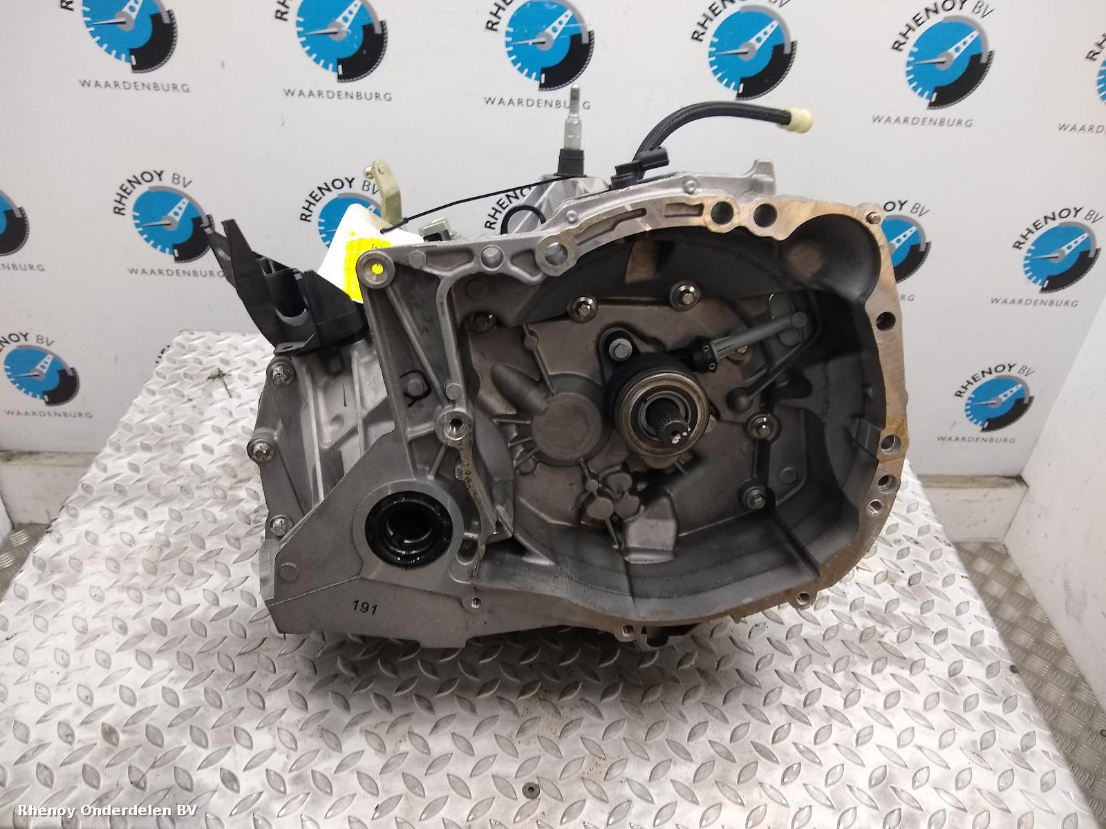 Bekijk Auto-onderdeel TRANSMISSIE / VERSNELLINGSBAK RENAULT CLIO 2013