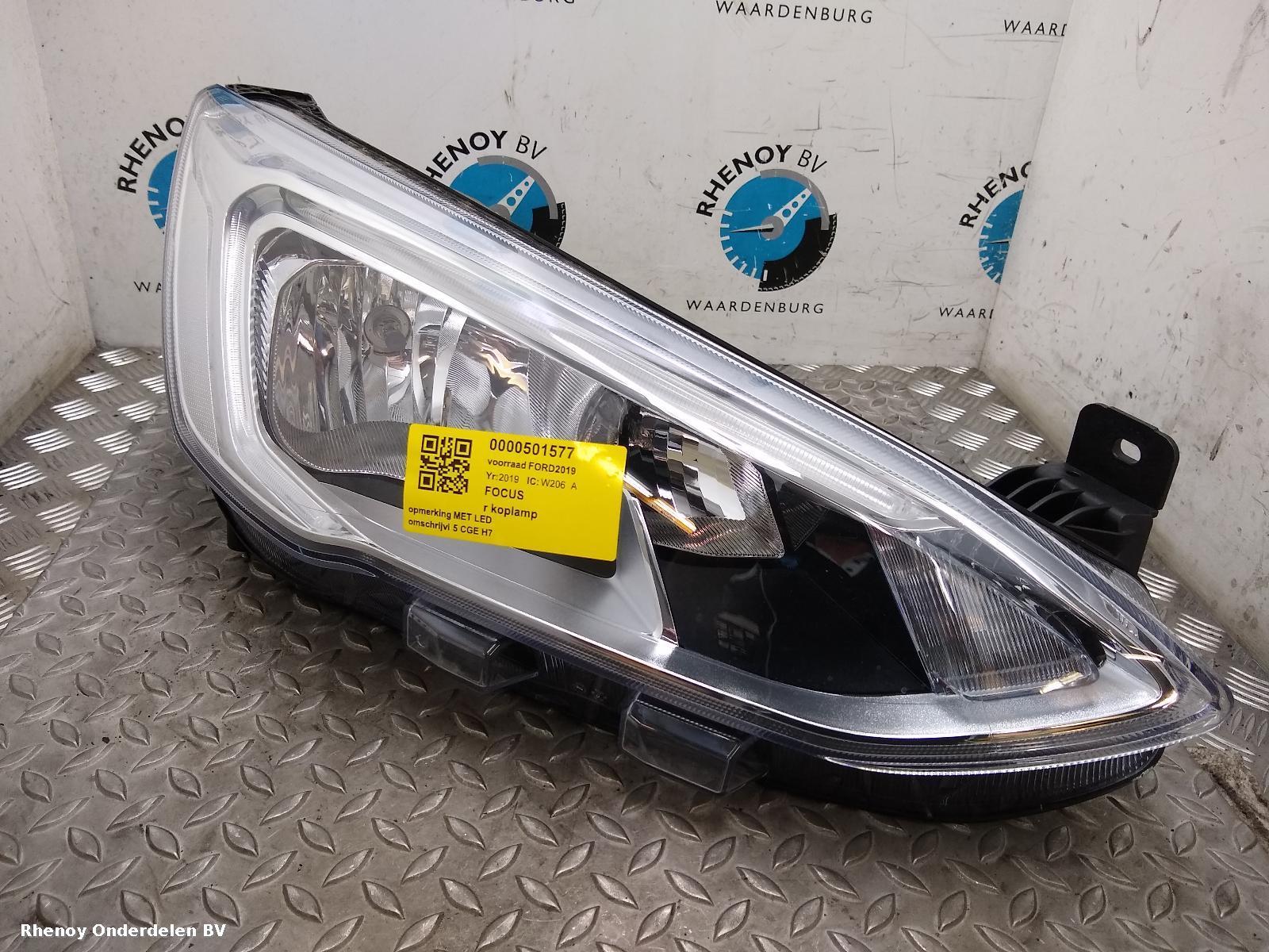 View Auto part R Headlamp FORD FOCUS 2019