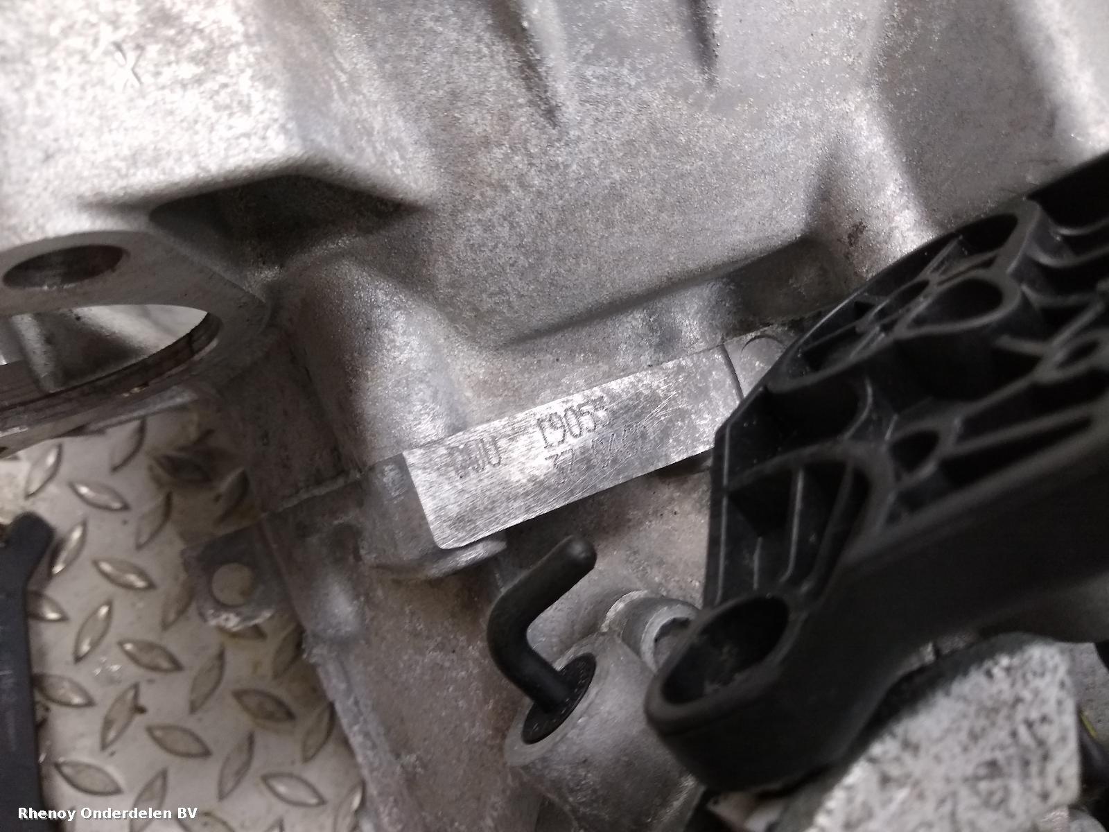 View Auto part TRANSMISSIE / VERSNELLINGSBAK VOLKSWAGEN BEETLE 2016