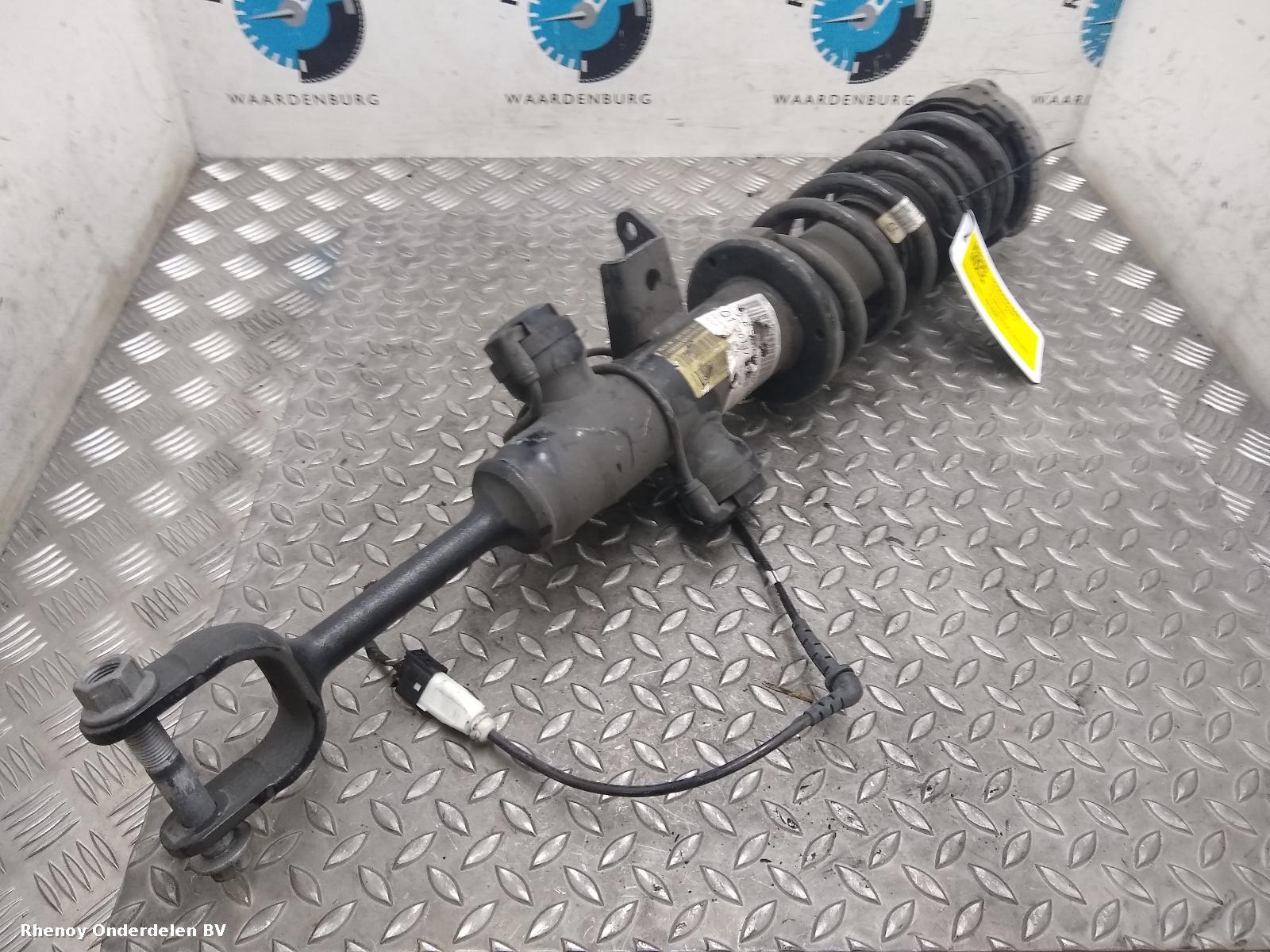 Bekijk Auto-onderdeel VEERPOOT / SCHOKBREKER RV BMW 6 SERIES 2010
