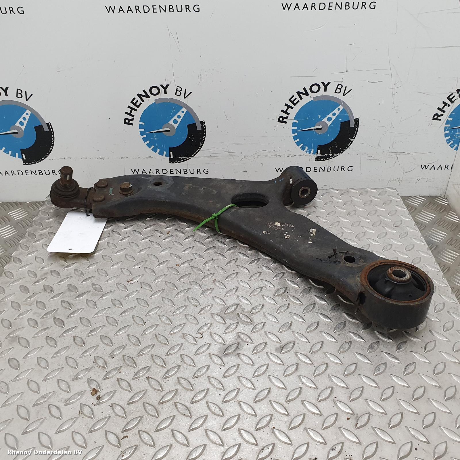 View Auto part LF Lower Control Arm KIA SPORTAGE 2011