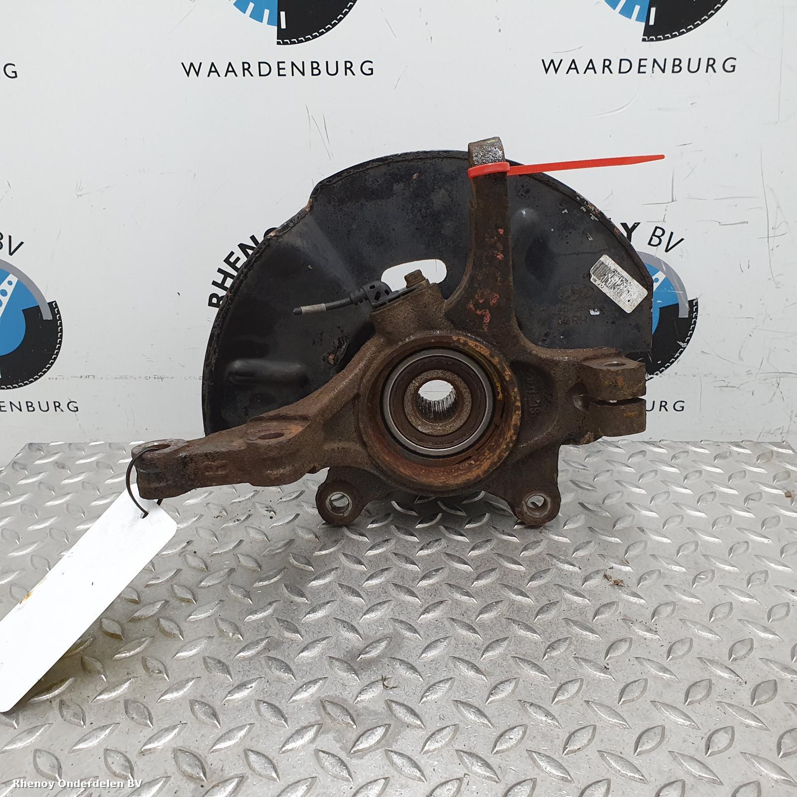 View Auto part RF Hub/Stub Axle Assembly KIA SPORTAGE 2011