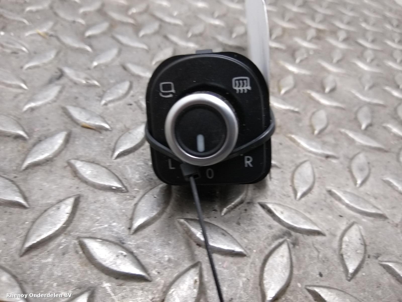 View Auto part Misc Switch VOLKSWAGEN GOLF 2009