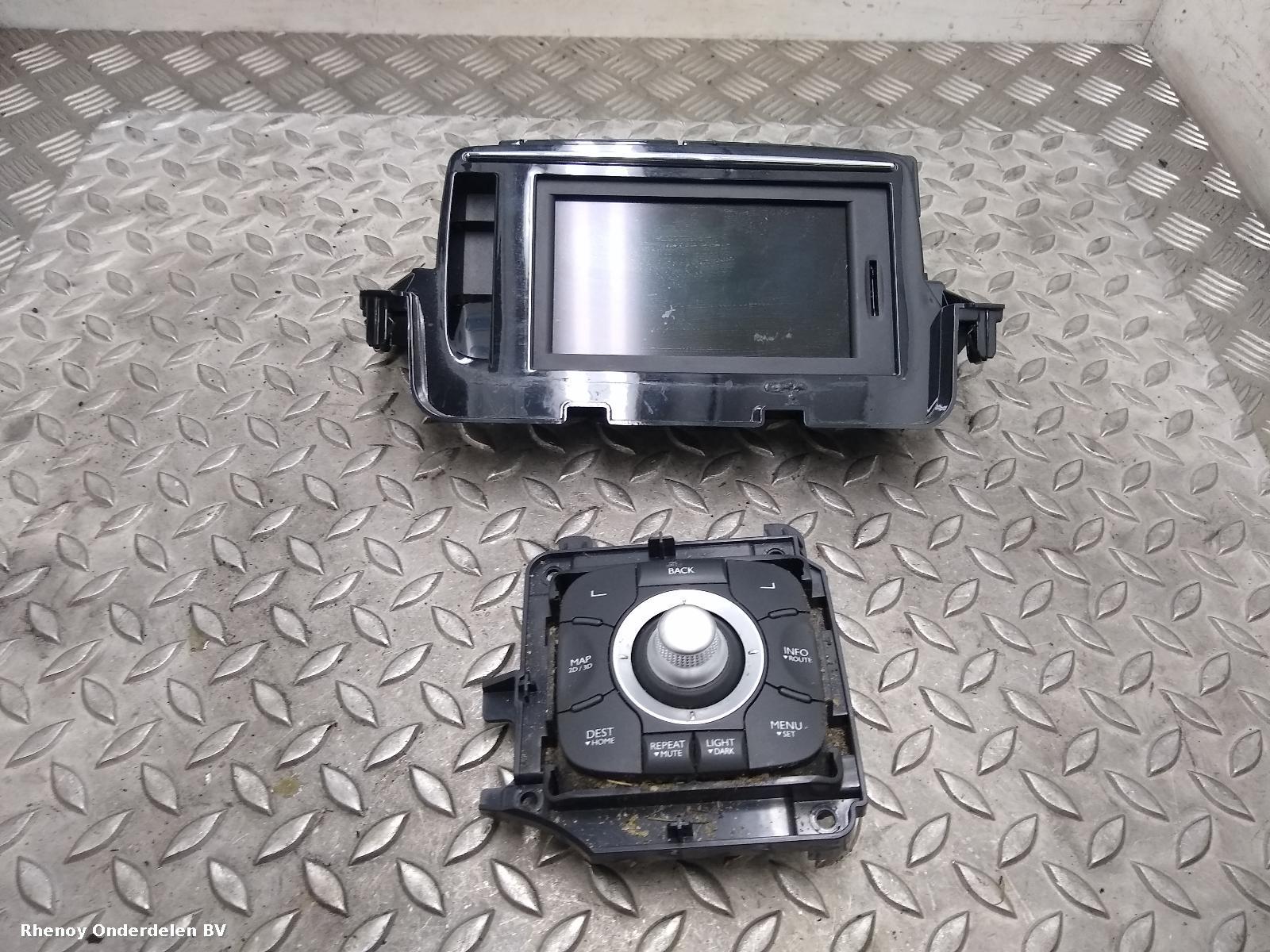 Bekijk Auto-onderdeel NAVIGATIE RENAULT MEGANE 2012