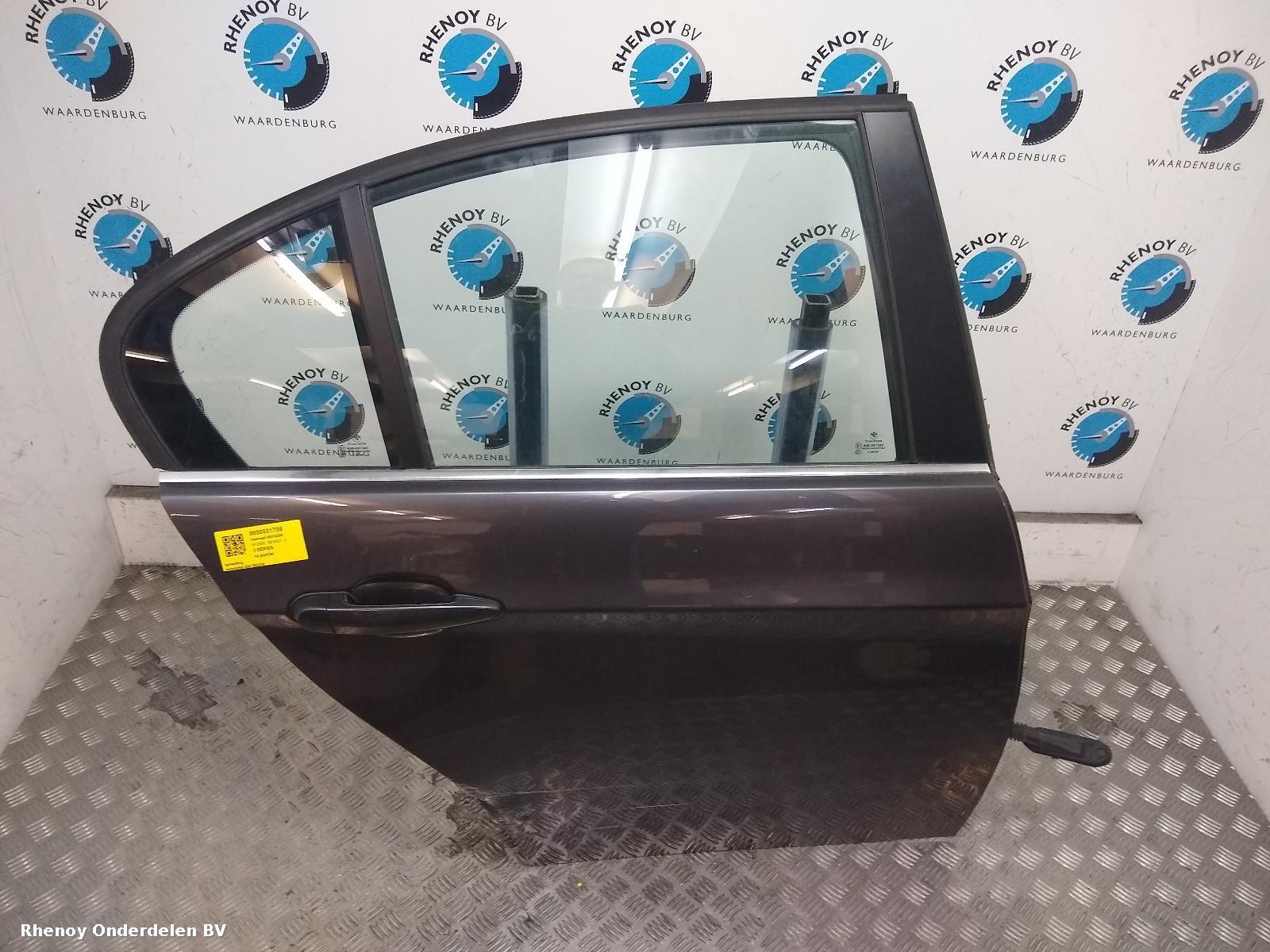 Bekijk Auto-onderdeel PORTIER RA  BMW 3 SERIES 2005
