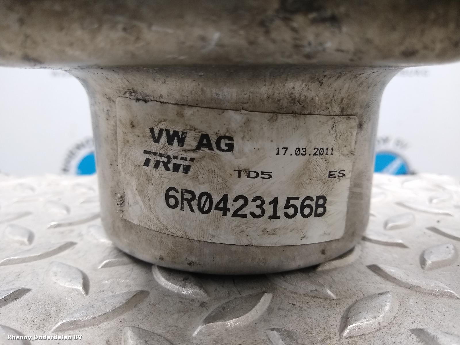 View Auto part STUURPOMP VOLKSWAGEN POLO 2010