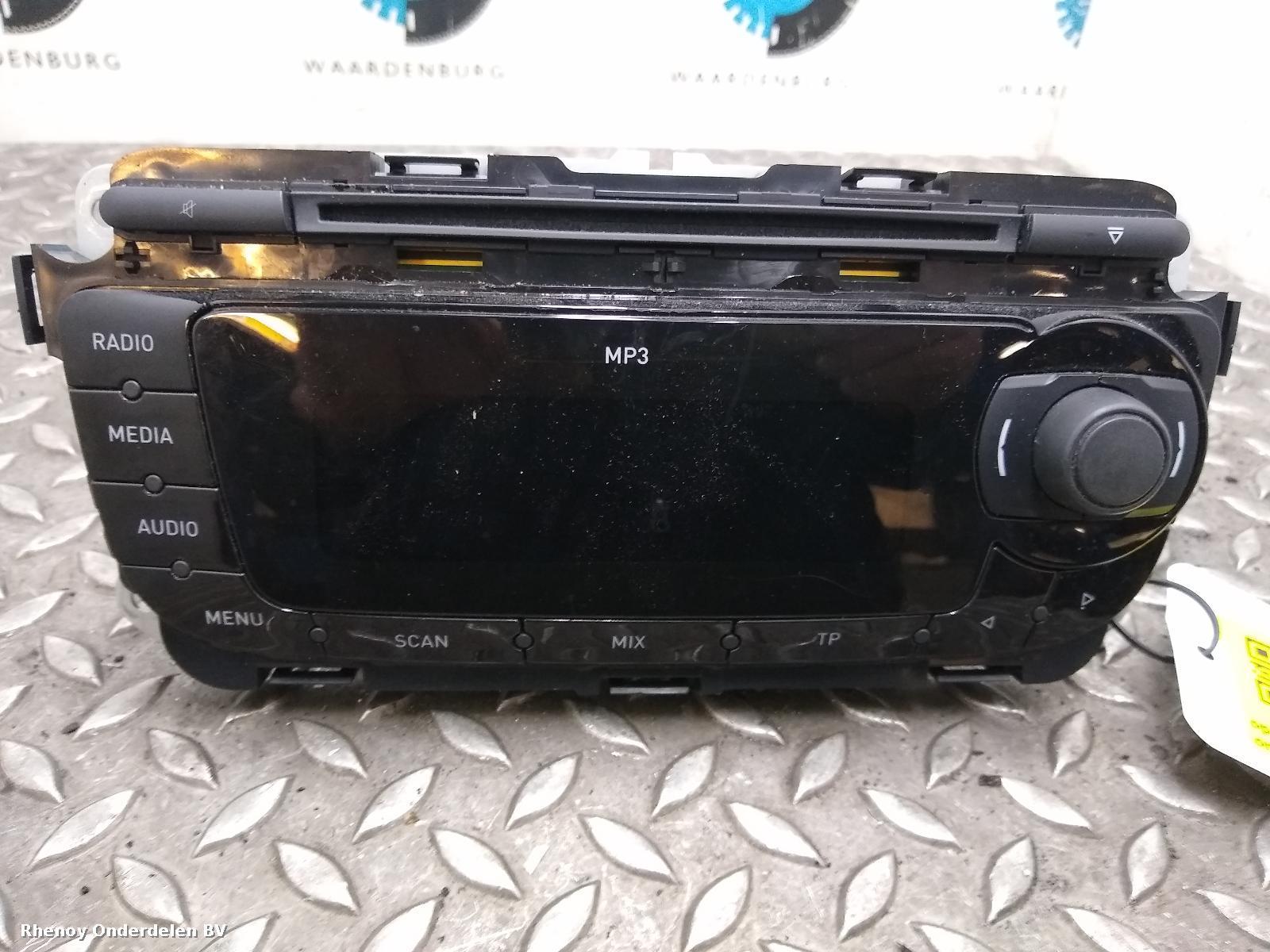 Bekijk Auto-onderdeel RADIO SEAT IBIZA 2012