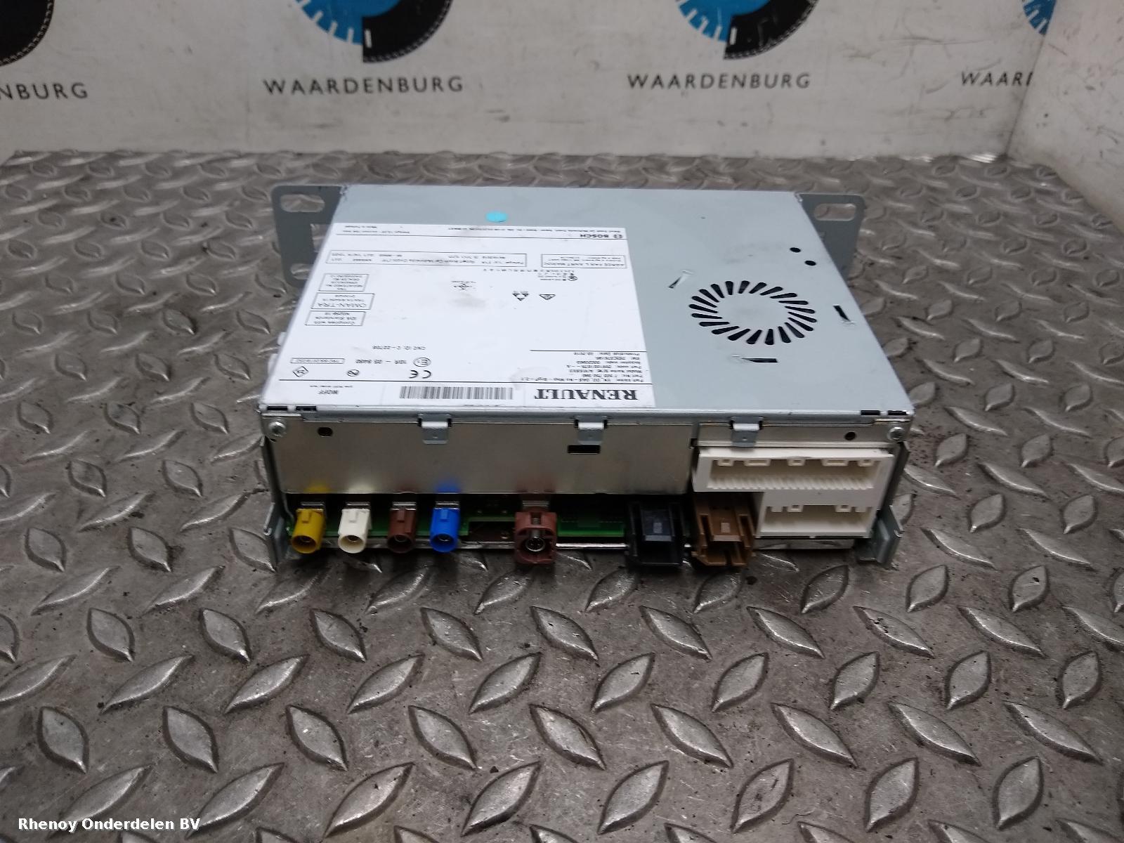 View Auto part RADIO RENAULT CLIO 2019