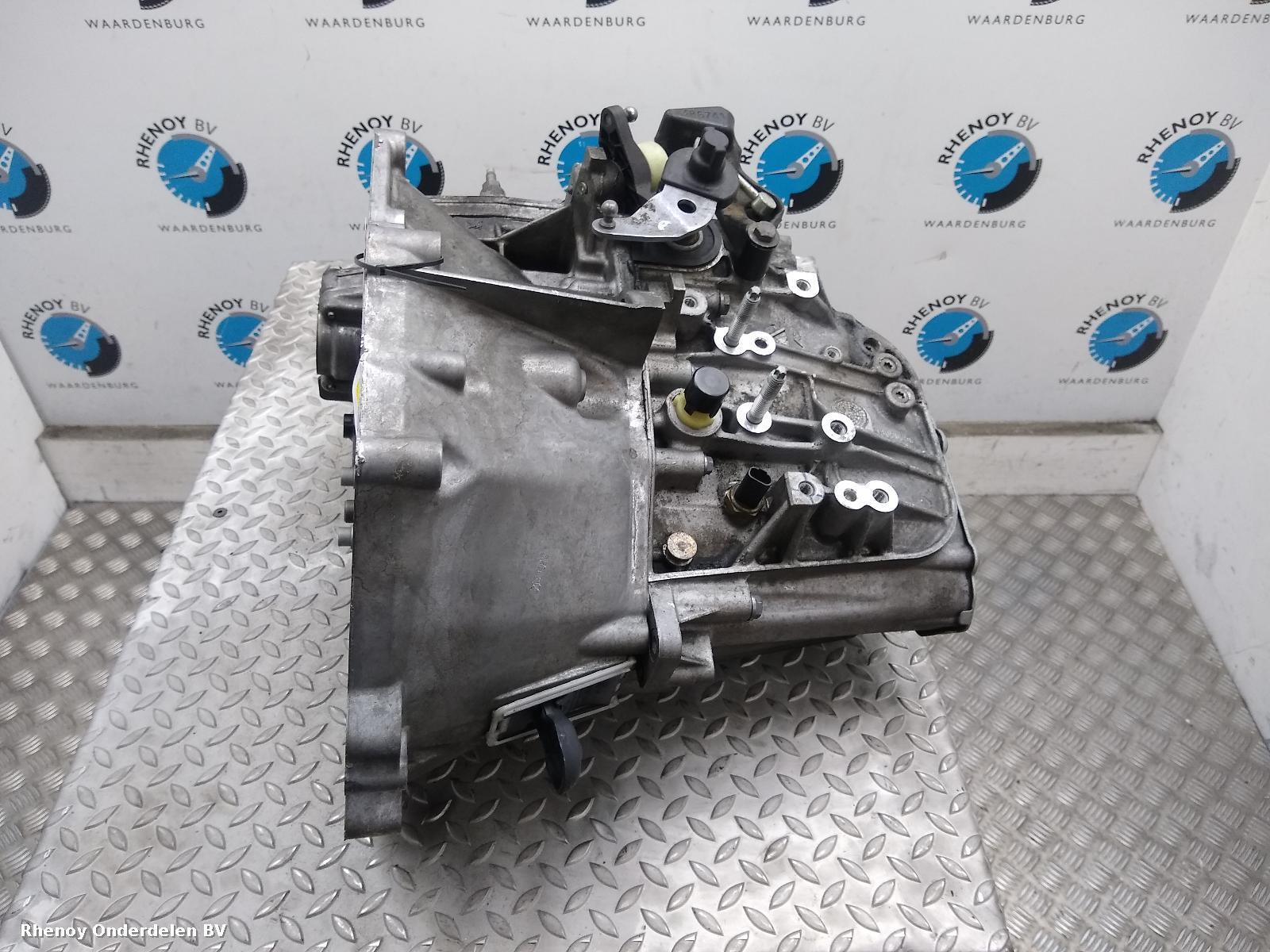 View Auto part TRANSMISSIE / VERSNELLINGSBAK PEUGEOT 3008 2017