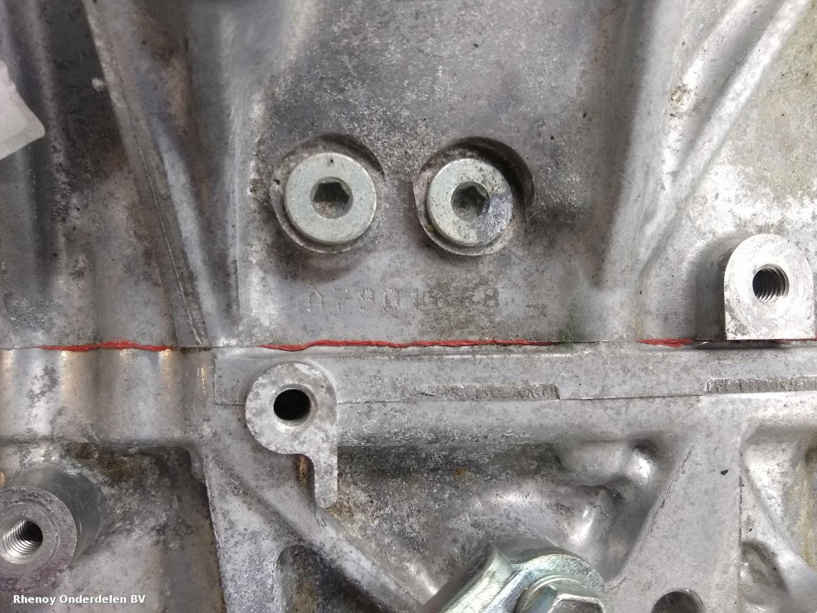 View Auto part TRANSMISSIE / VERSNELLINGSBAK TOYOTA AVENSIS 2015
