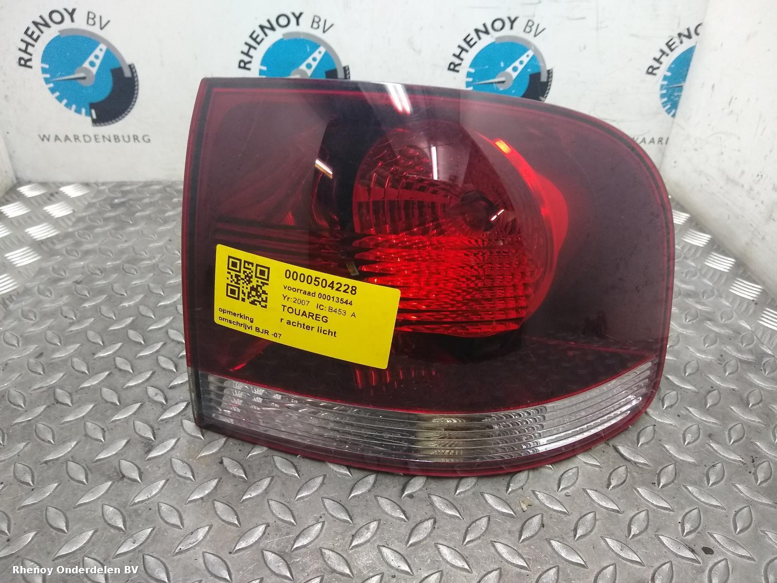 Bekijk Auto-onderdeel ACHTERLICHT R VOLKSWAGEN TOUAREG 2007